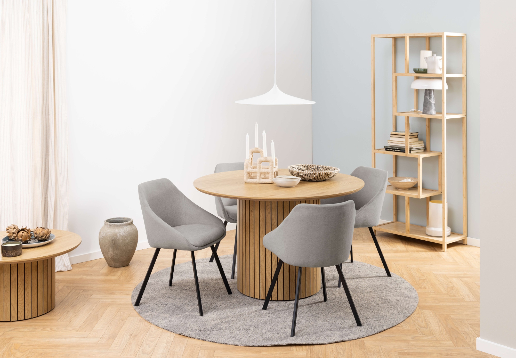 ACTONA GROUP Esstisch »Yale« Tisch, Esstisch, OTTOs Choice,  Esszimmertisch, Wildeichenoptik, Lamellenfuss, braun, rund, Ø: 120 cm