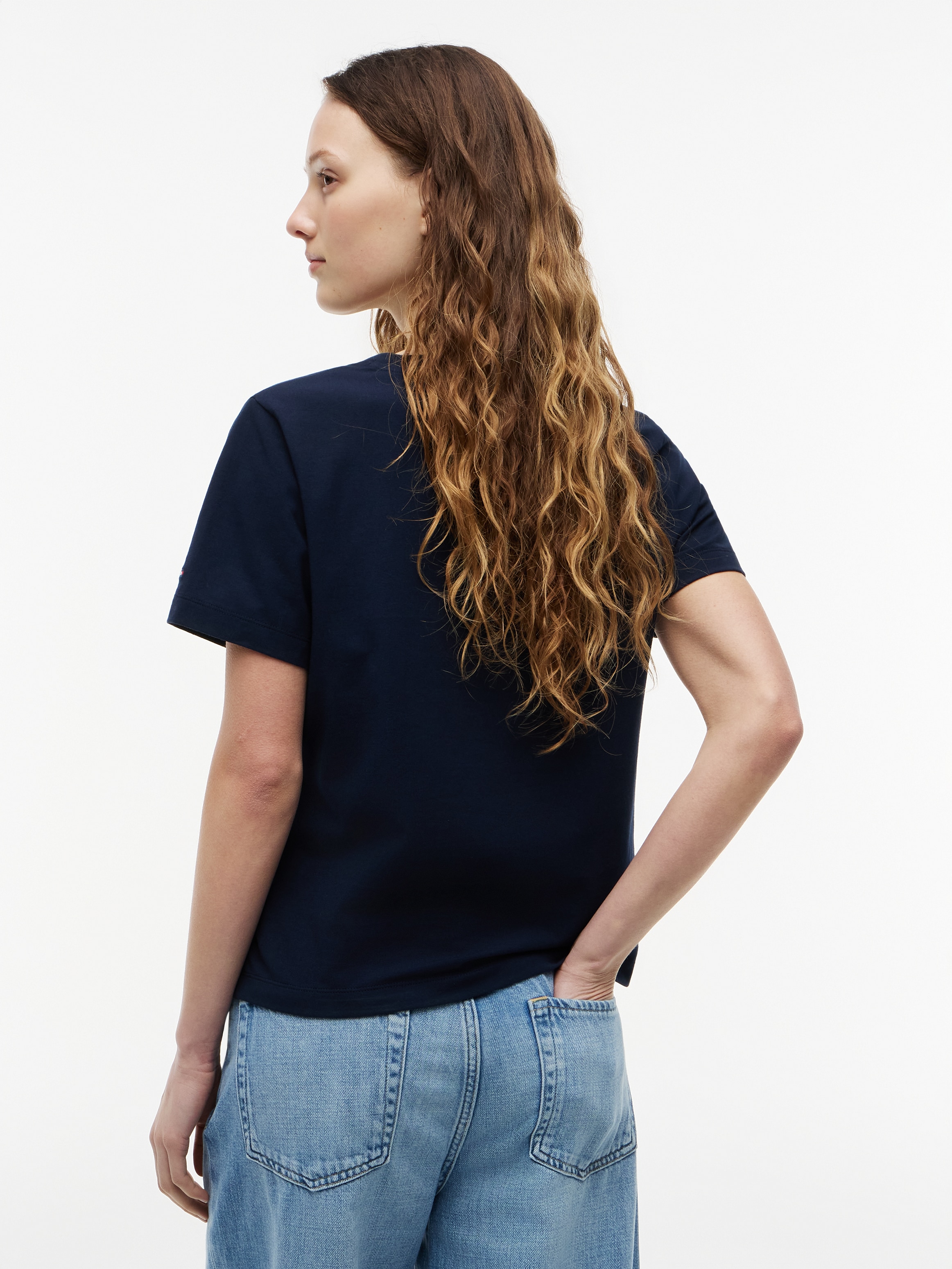 Tommy Hilfiger Kurzarmshirt »TH SCRIPT REG C-NK SS TEE« Baumwollmischung, regular fit