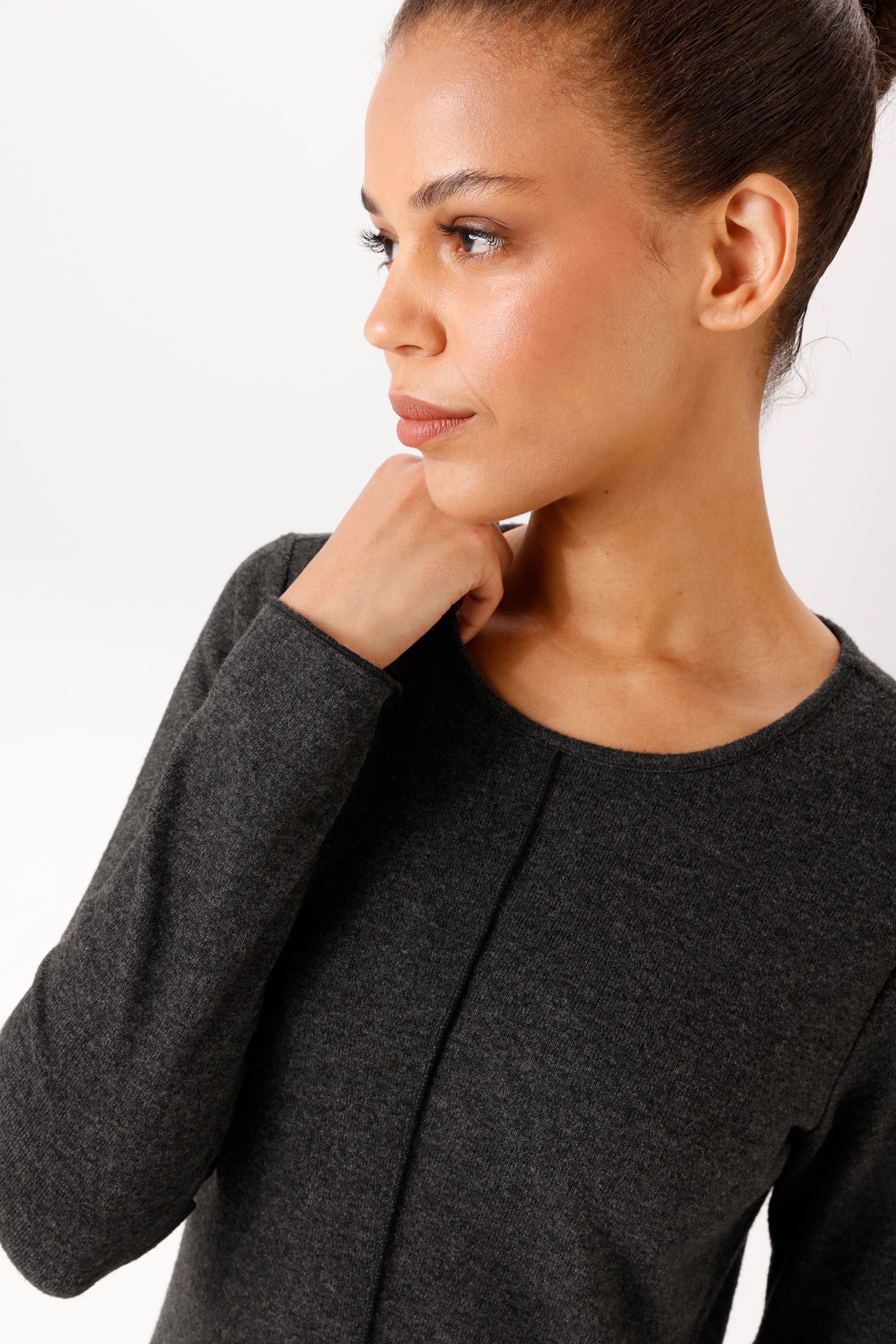 Aniston CASUAL Robe midi avec fentes latérales raffinées - NOUVELLE COLLECTION