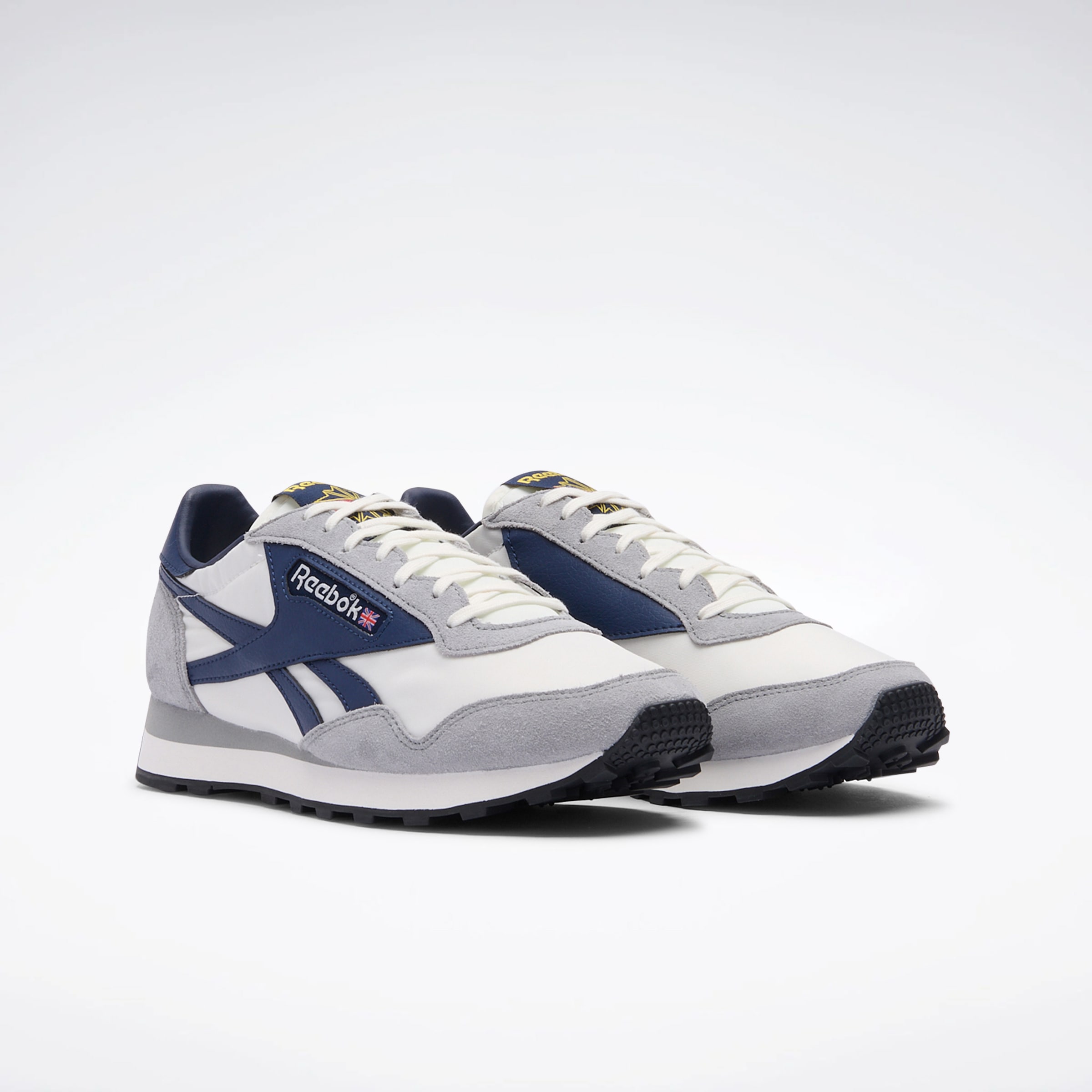 Image of Reebok Classic Sneaker "AZTEC II"