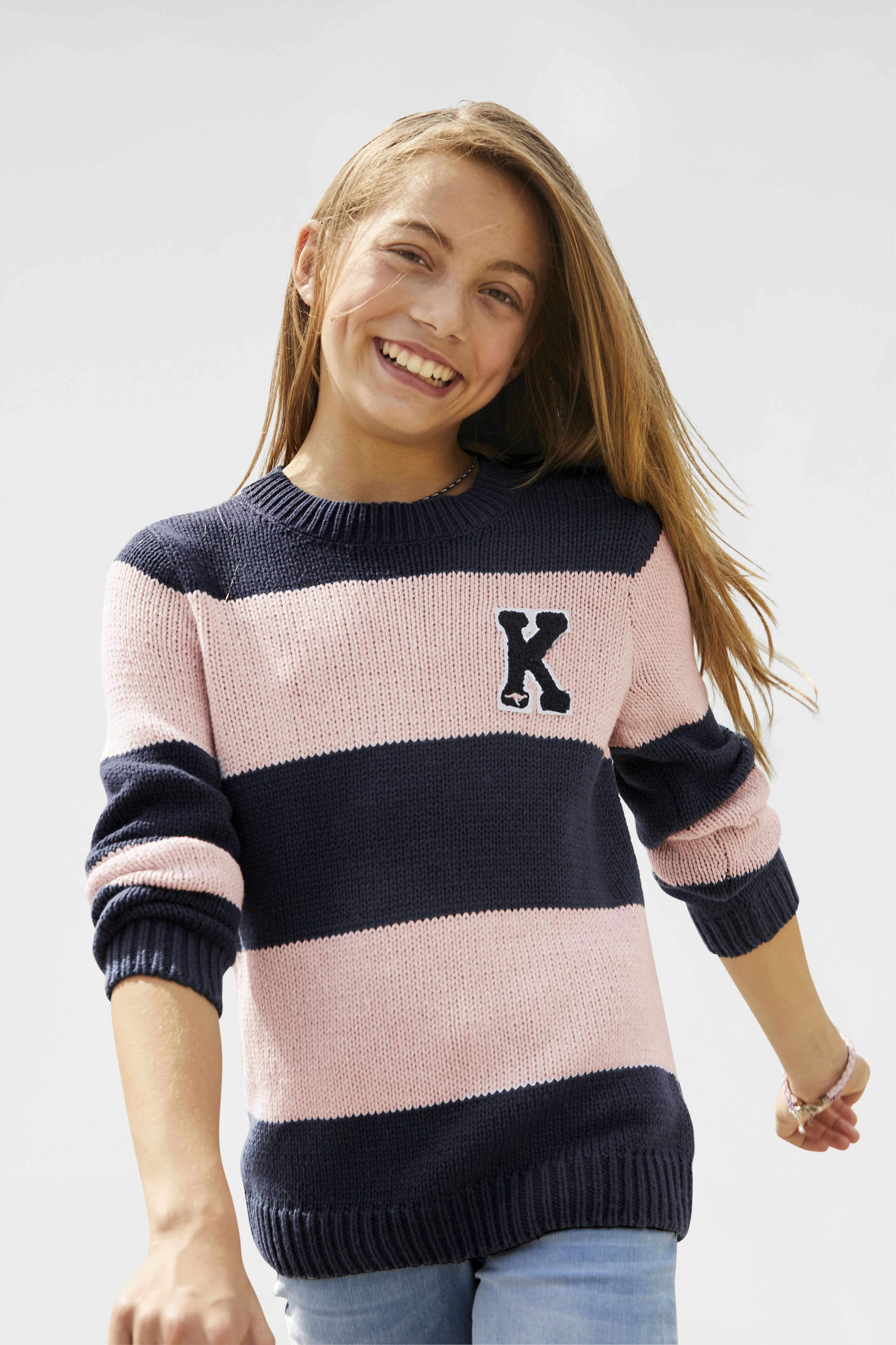Strickpullover, in modischer Streifenoptik