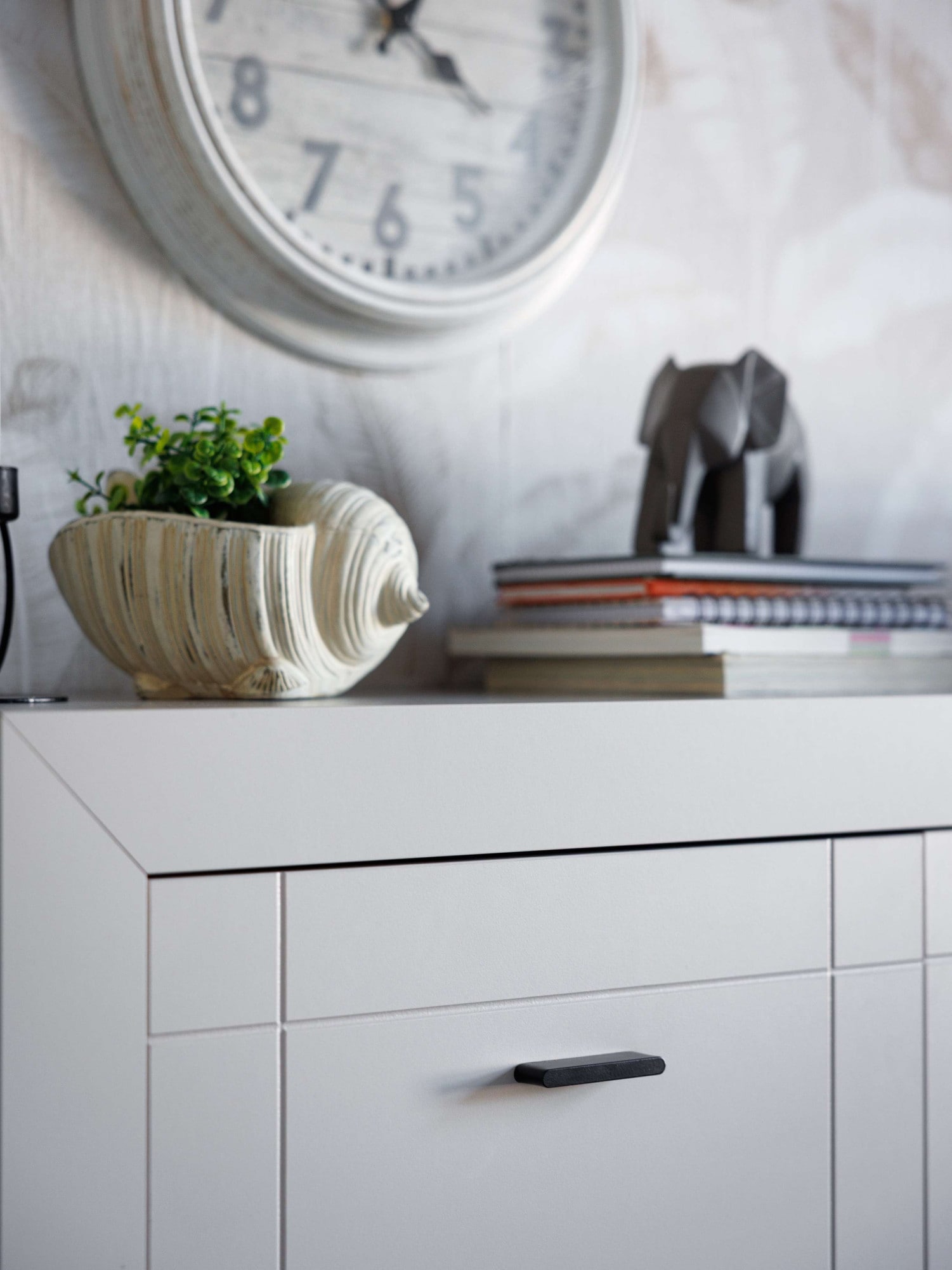 Home affaire Highboard »Warwick, Hochkommode, Vitrine, Glasvitrine, Kombi-Highboard« Modernes Highboard: Kaschmir-Dekor, 2 Türen, Heissfolienprägung