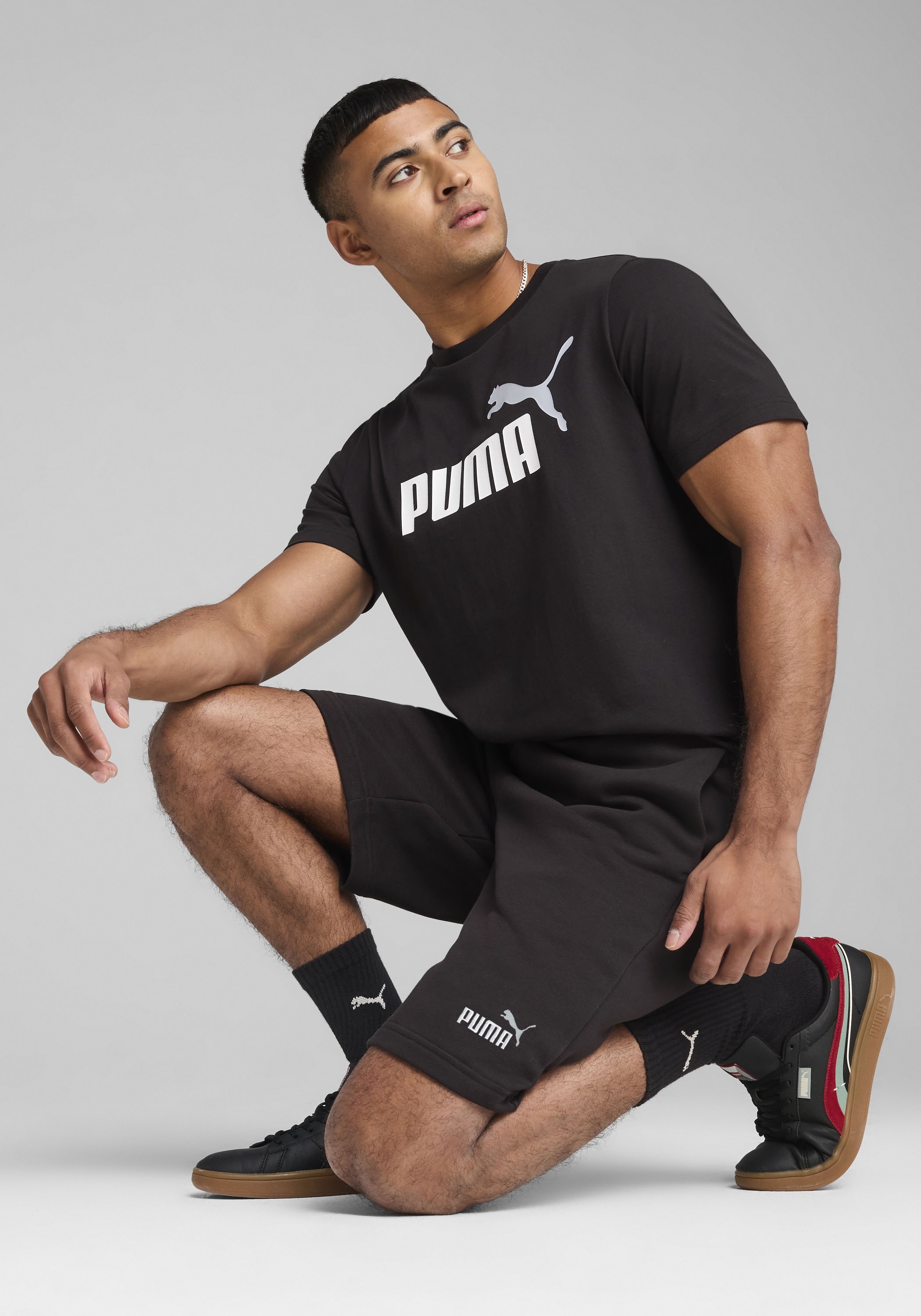PUMA Short d'entraînement »ESS 2 COLOR NO. 1 LOGO SHORTS 10" TR«  sportlicher Look, mit Eingrifftaschen, Regular Fit