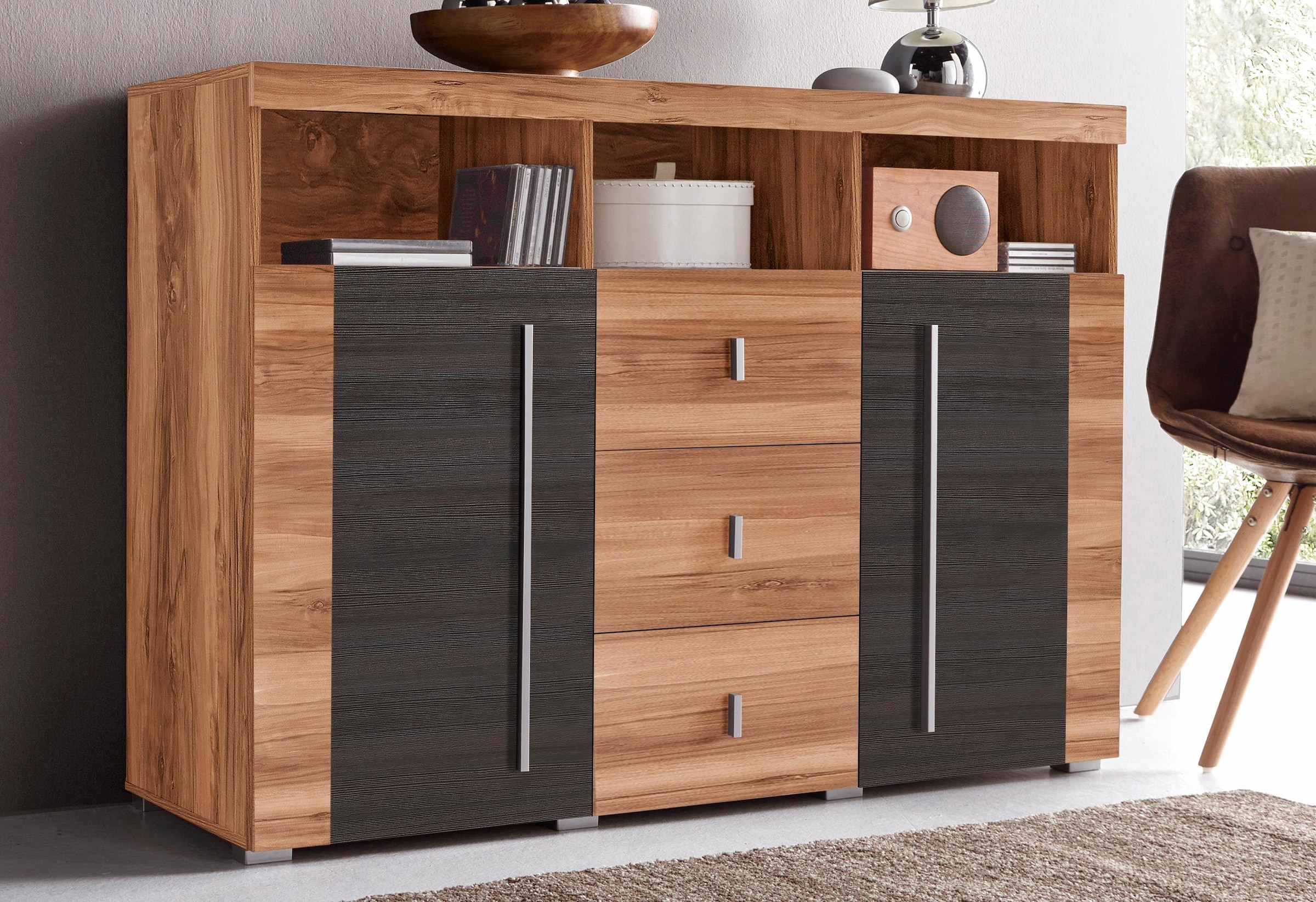 INOSIGN Sideboard »Roger,Breite 132cm, stilvolle Schrank, 2 Holztüren 3 Schubladen«, Kommode mit viel Stauraum, Einlegeböden verstellbar