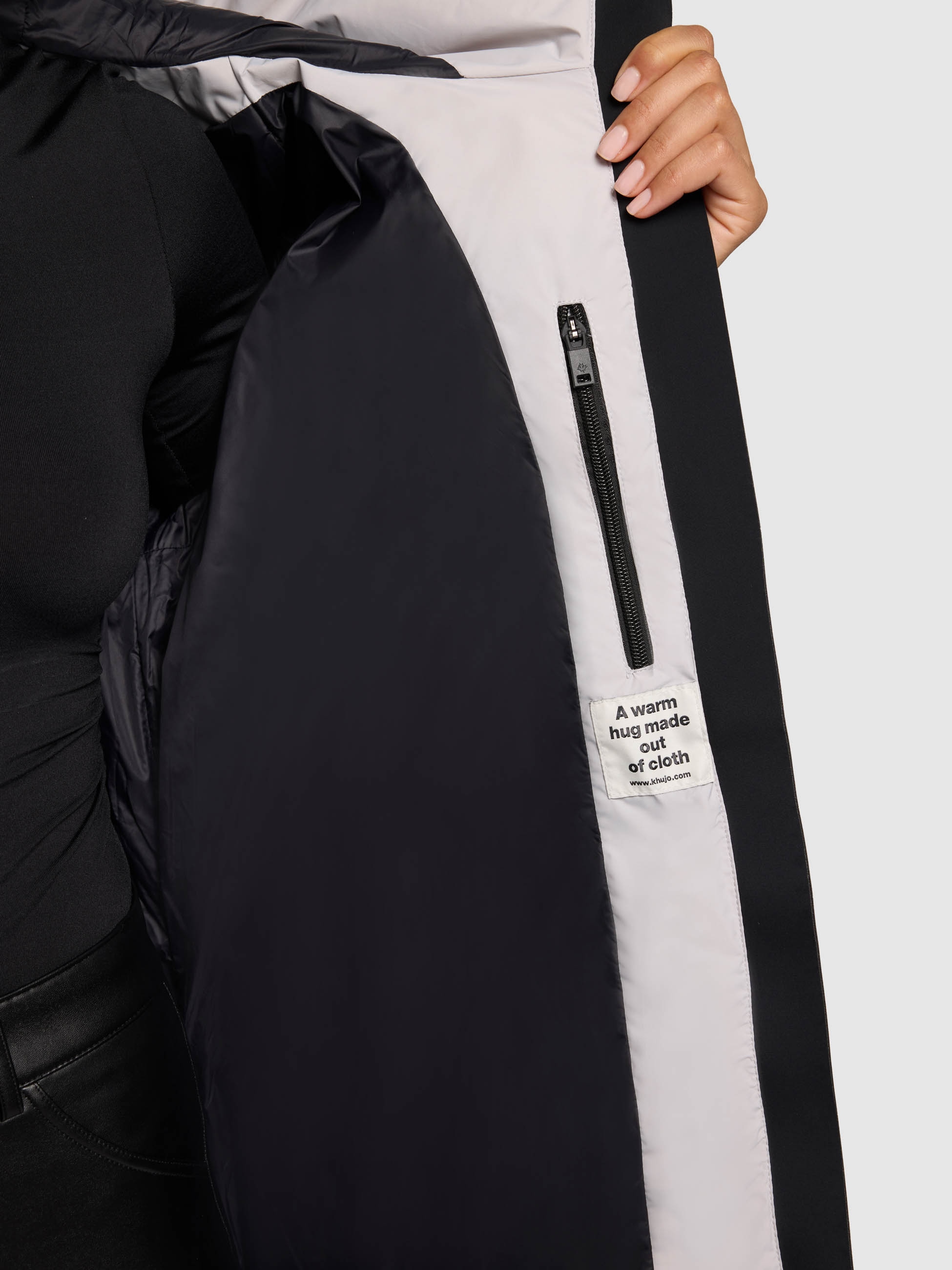 khujo Steppjacke »ELLIS« mit Kapuze