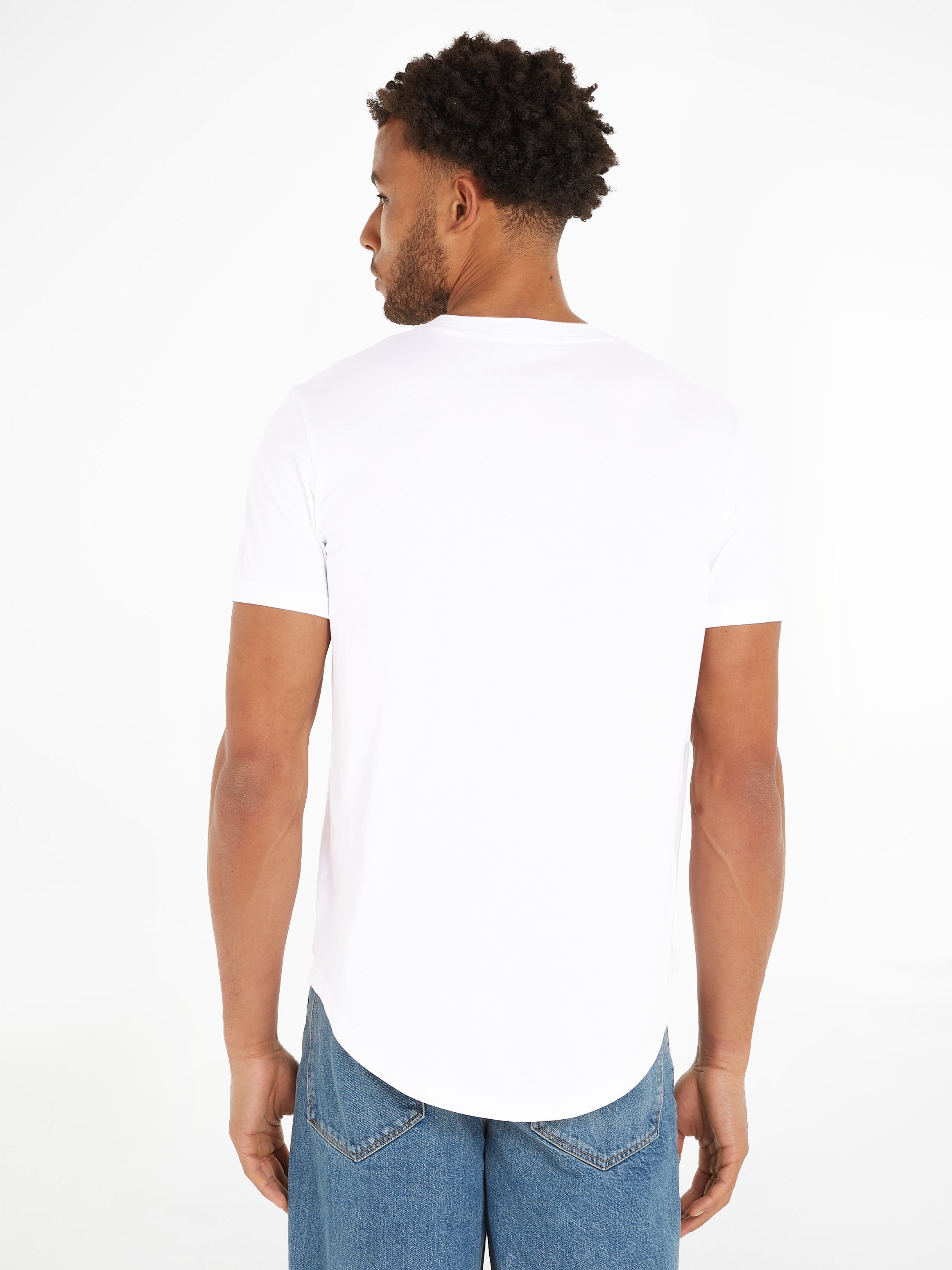 Calvin Klein Jeans T-Shirt »BADGE TURN UP SLEEVE«, mit Logopatch