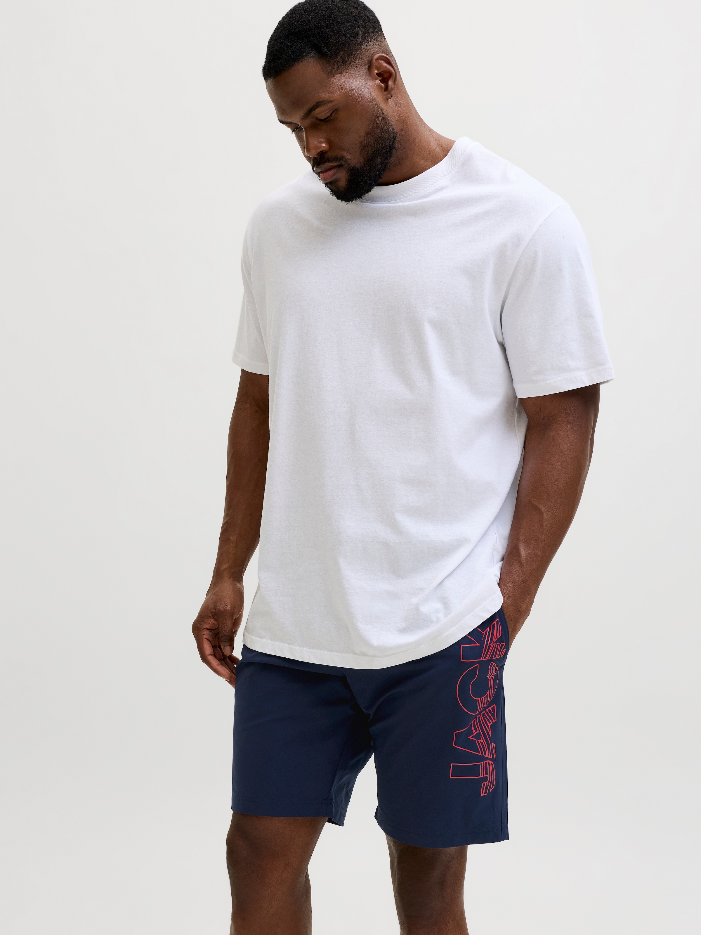 Jack & Jones PlusSize Badeshorts »JPSTMAUI WAVE LOGO SWIM SHORTS SN PLS« Kunstfaser, mit elastischem Bund, normal geschnitten