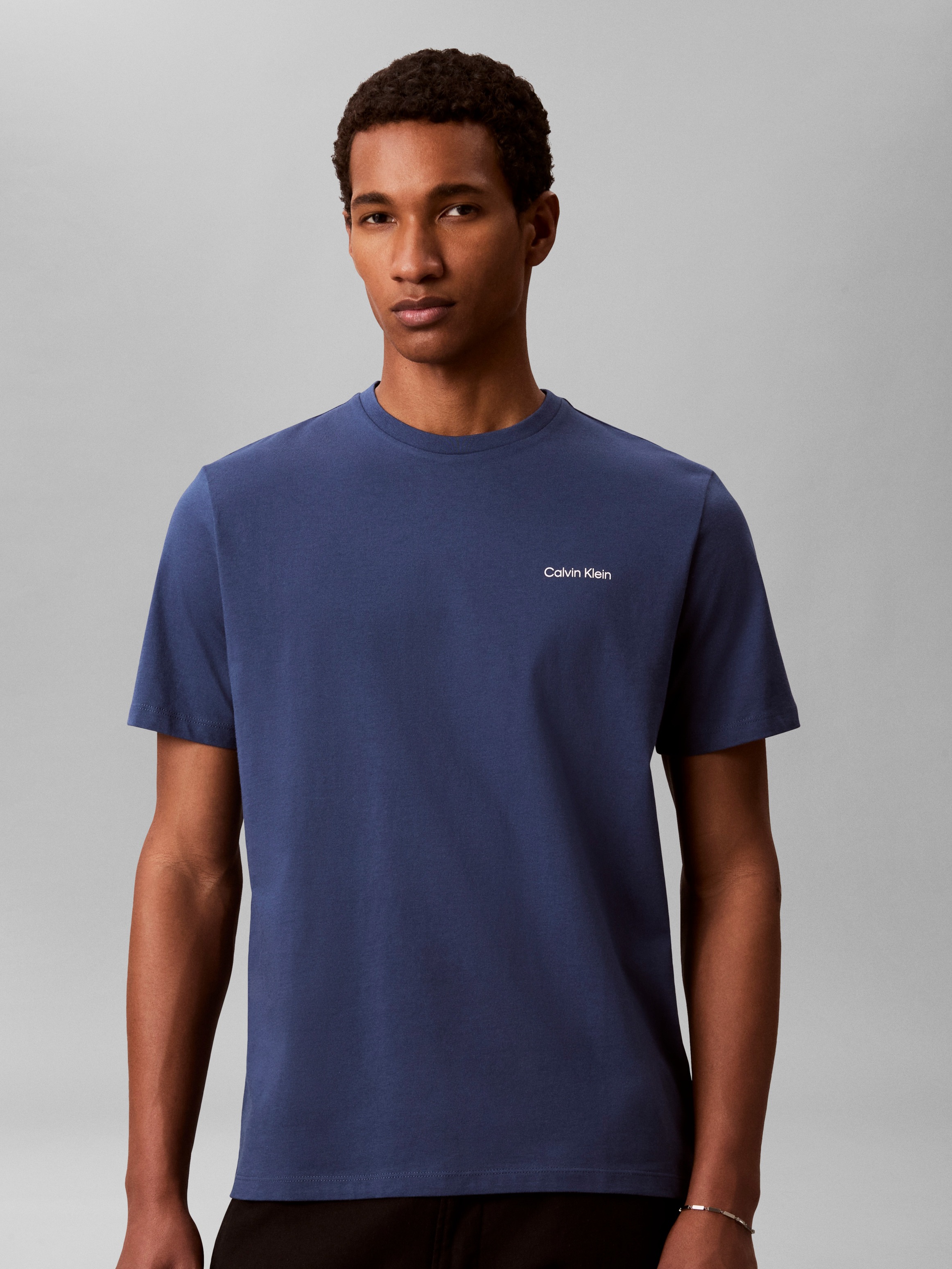 Image of Calvin Klein T-Shirt "SS MICRO LOGO CREWNECK TEE" Regular fit mit Rundhalsausschnitt
