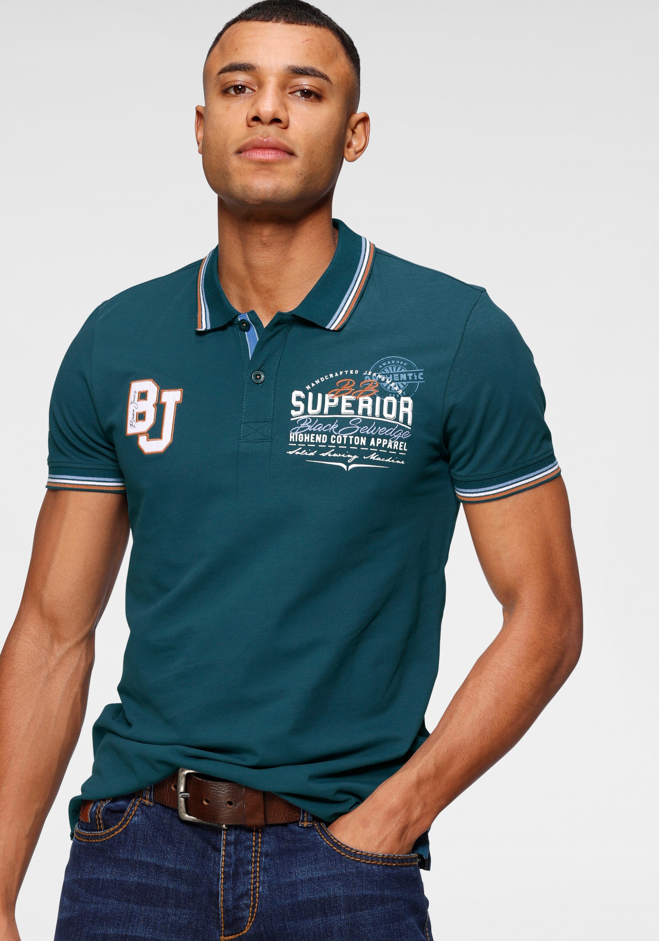 Image of Bruno Banani Poloshirt, mit grossem Markenprint hinten bei Ackermann Versand Schweiz