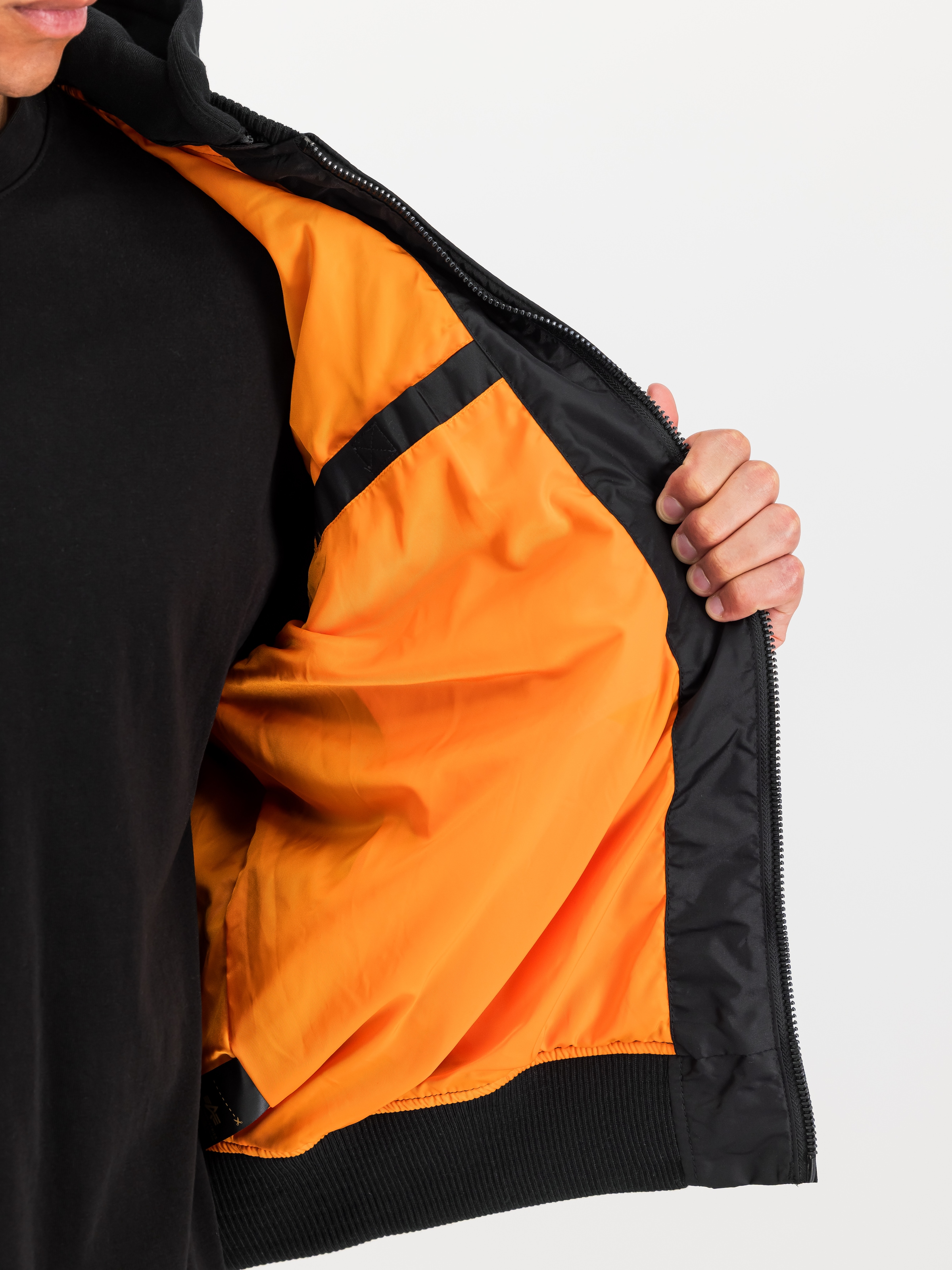 Alpha Industries Bomberjacke »MA-1 TT HOOD« mit Kapuze