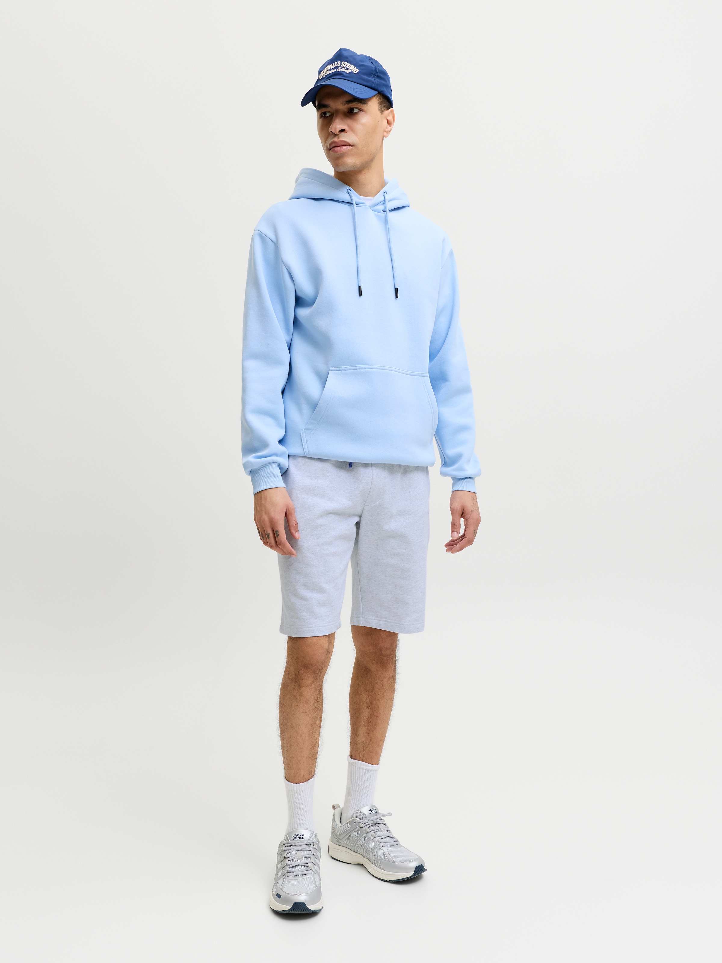 Jack & Jones Sweatshorts »JPSTGORDON COLLEGE SWEAT SHORTS MID«