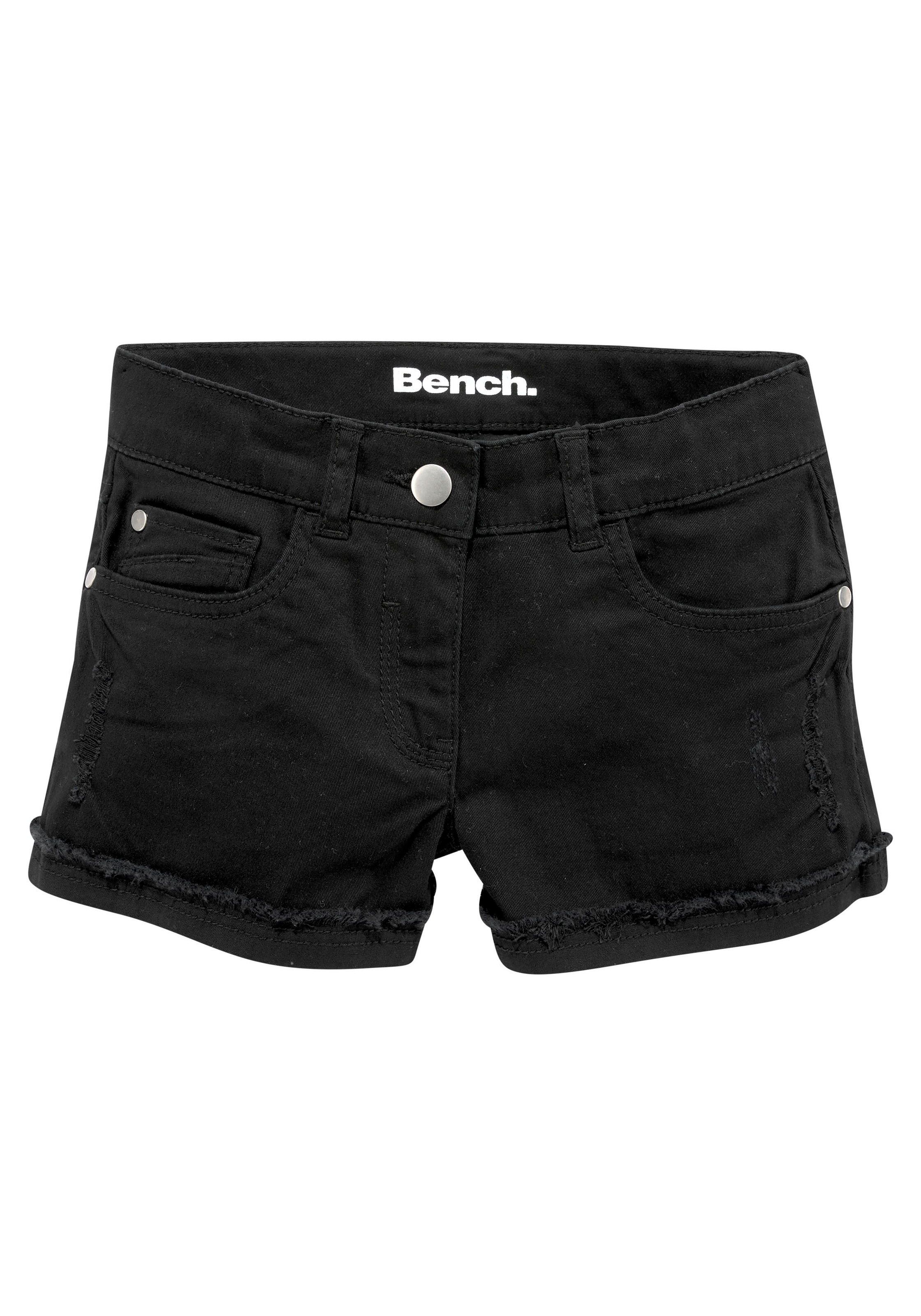 Image of Bench. Shorts, mit dezenten Abriebeffekten bei Ackermann Versand Schweiz