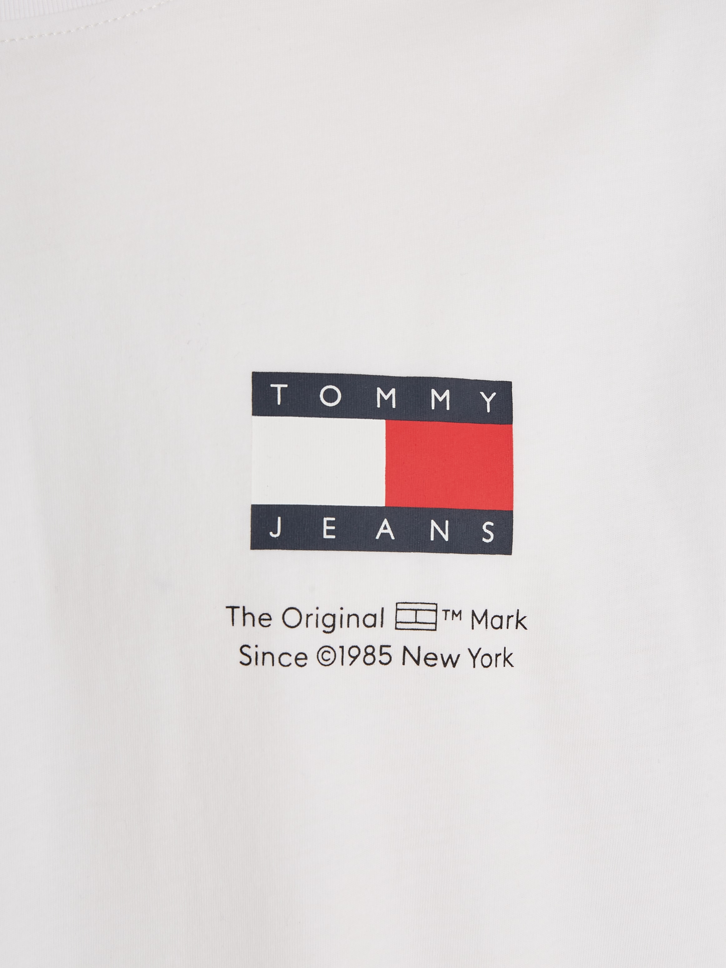 Tommy Jeans T-Shirt »TJM SLIM 2PACK S/S FLAG DNA TEE«, (Packung, 2er), mit grossem Logodruck auf der Brust