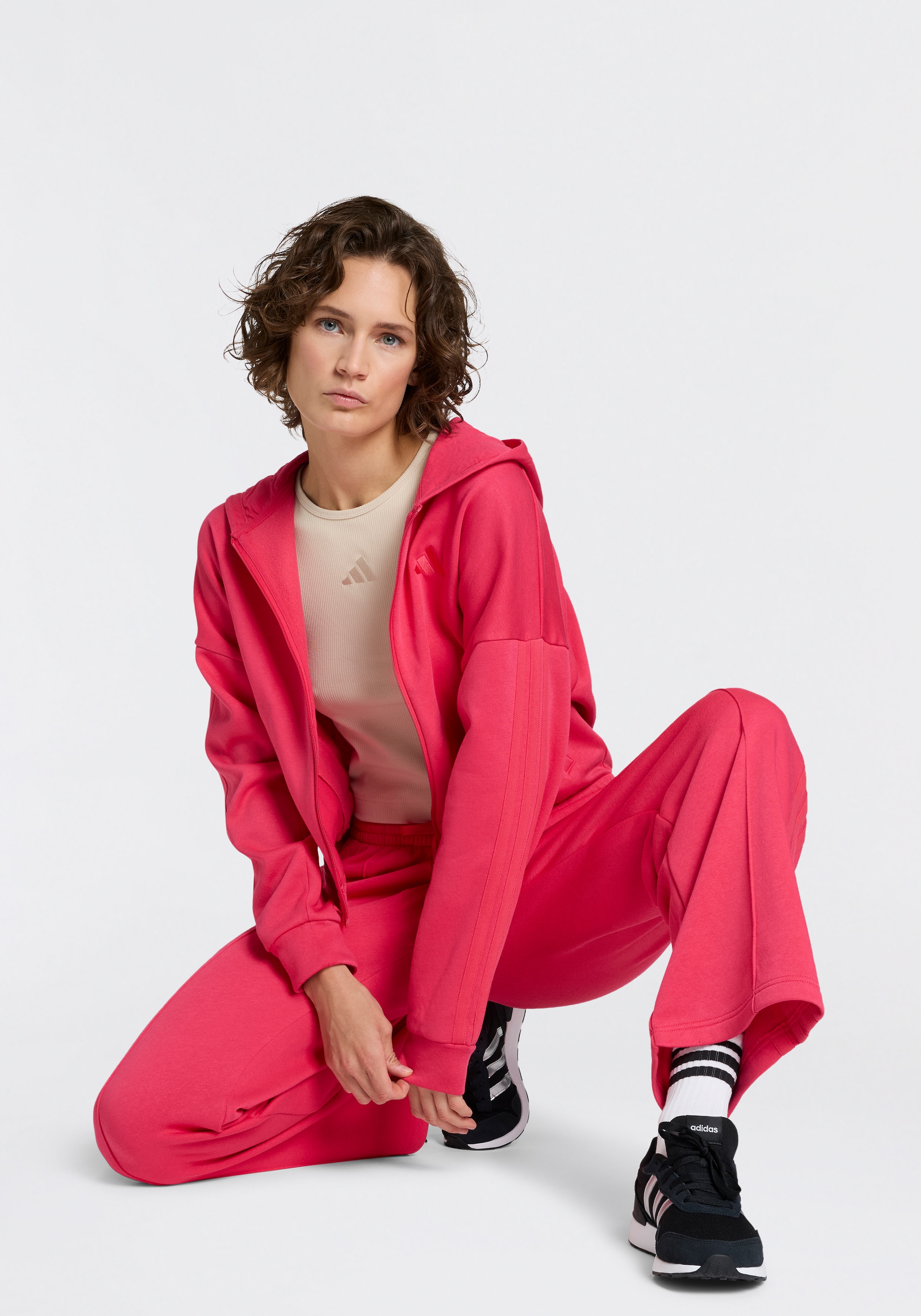 adidas Sportswear Sneaker »RUN 60S 4.0«  inspiriert vom Design der adidas ZX Modelle