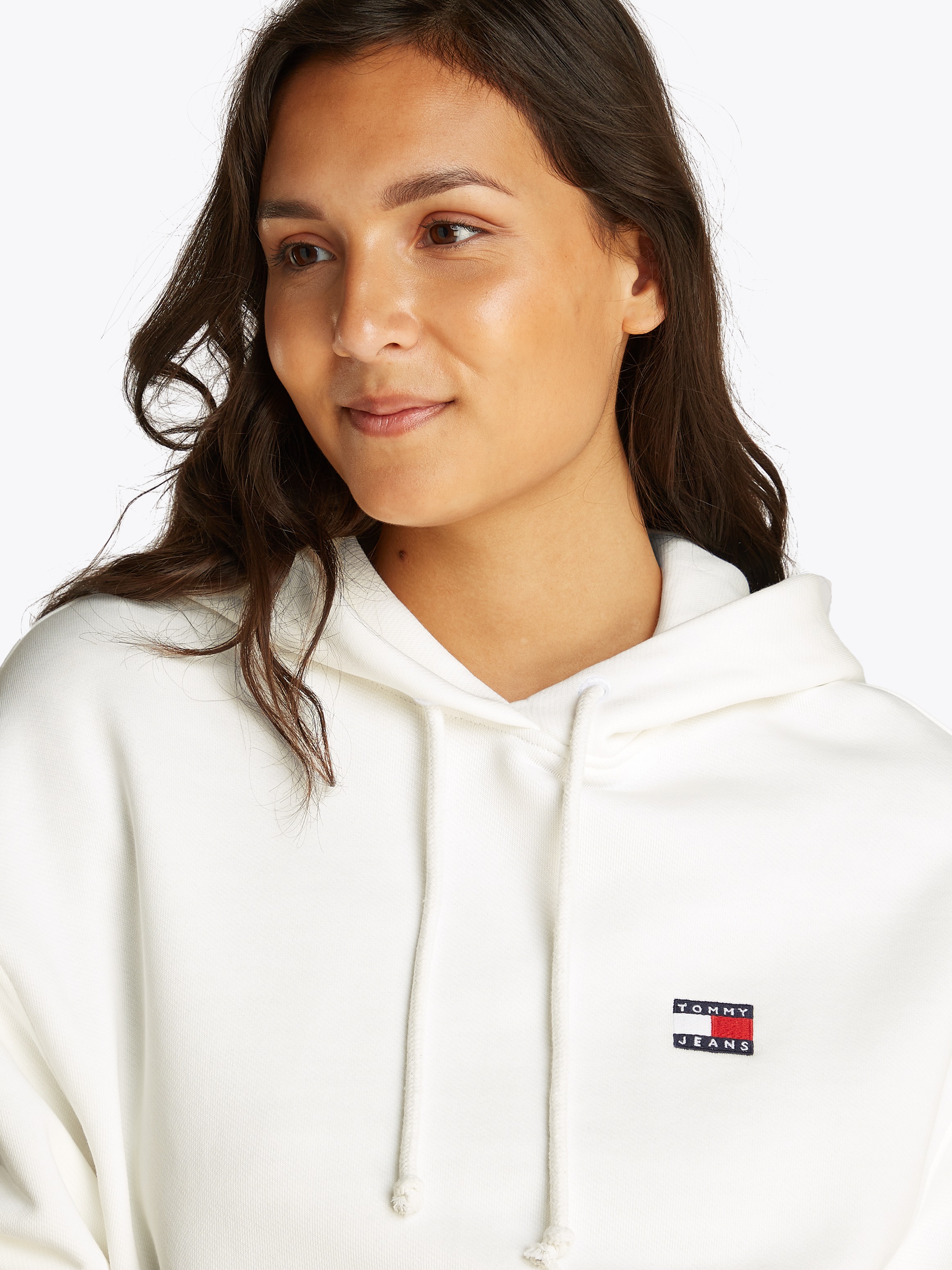 Tommy Jeans Hoodie »TJW BXY BADGE HOODIE EXT«, mit Logo-Badge