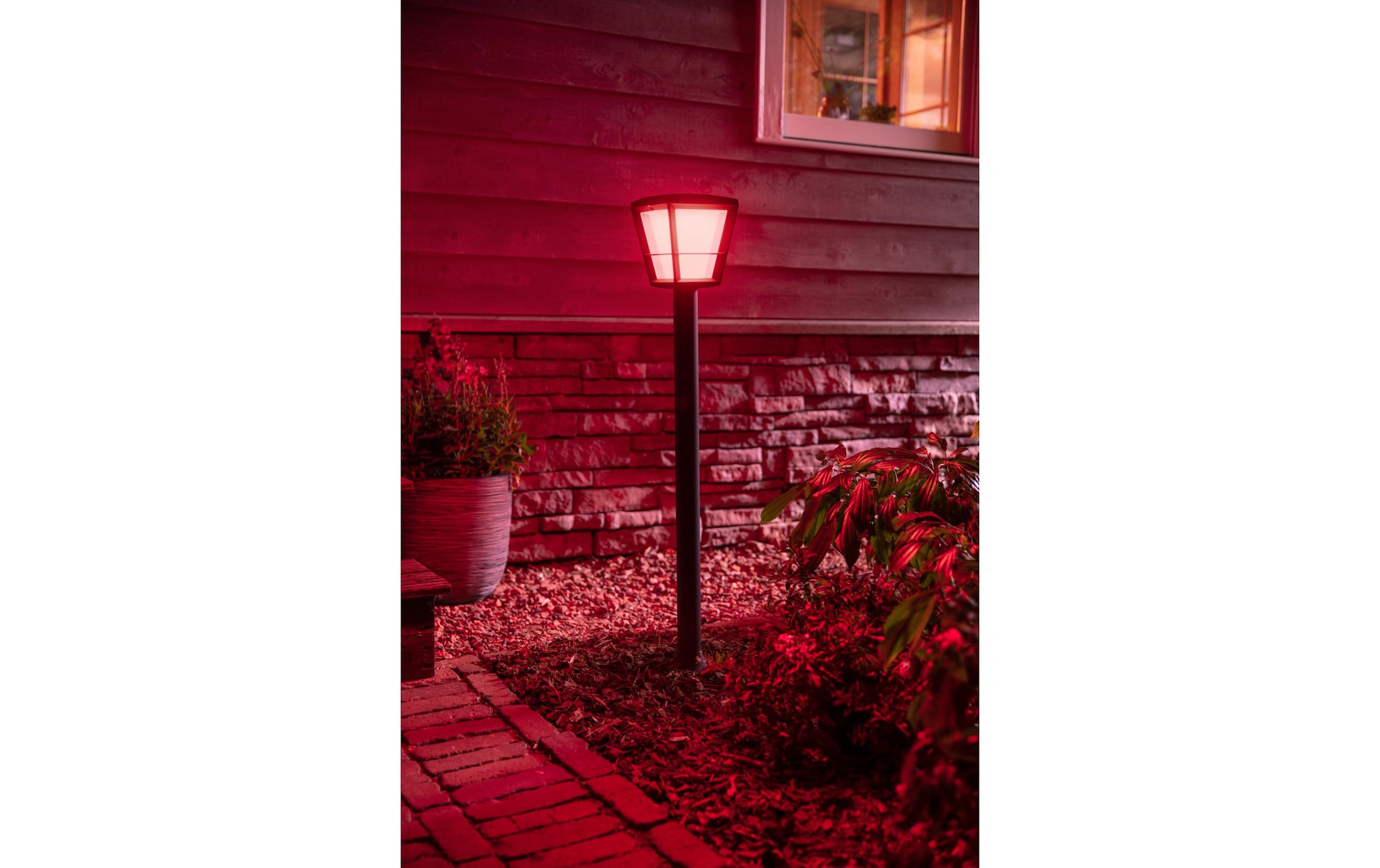 Philips Hue Aussen-Stehlampe »E«