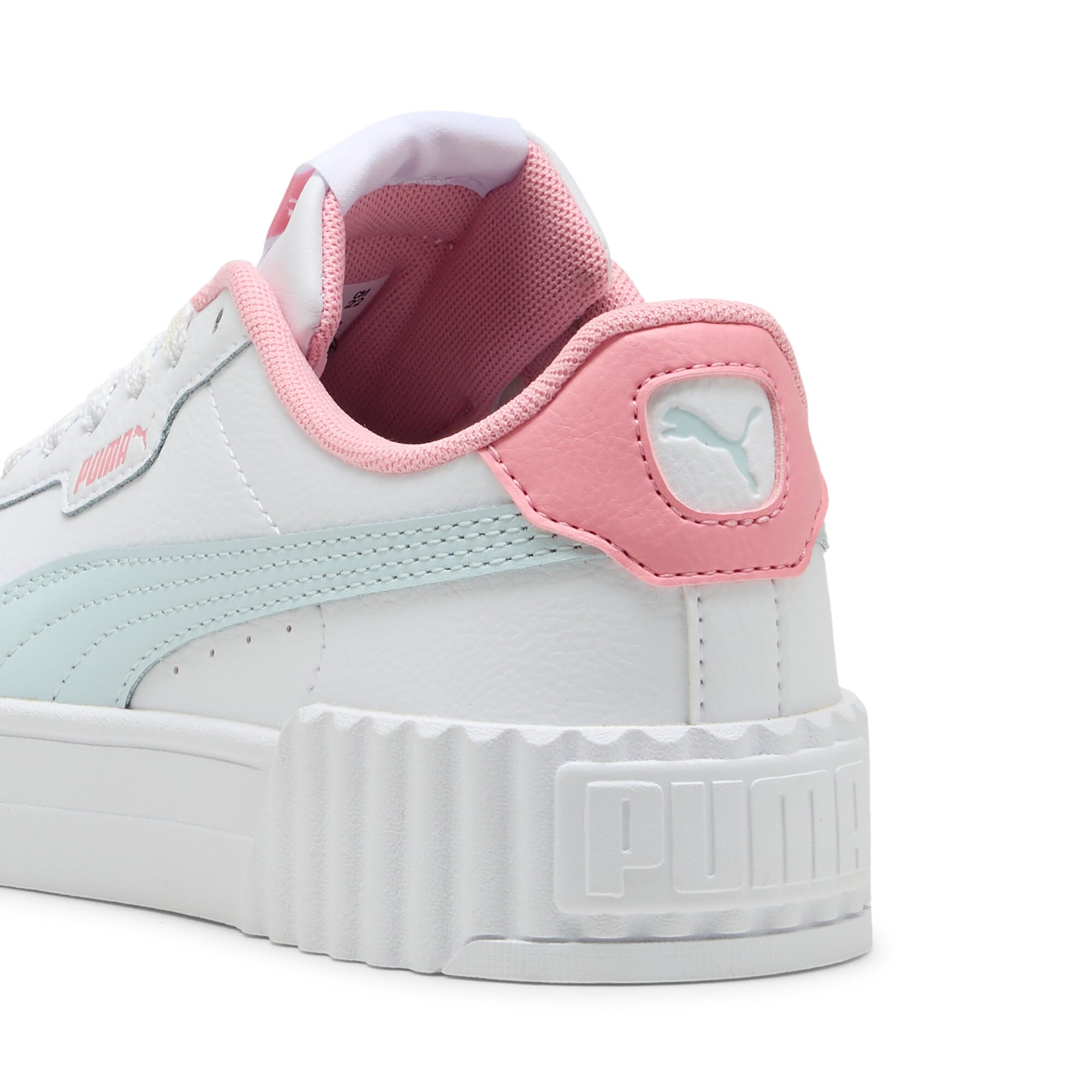 PUMA Sneaker »CARINA 30 JR«  mit Schnürung, leicht profiliertes Laufsohlenprofil, für Jugendliche