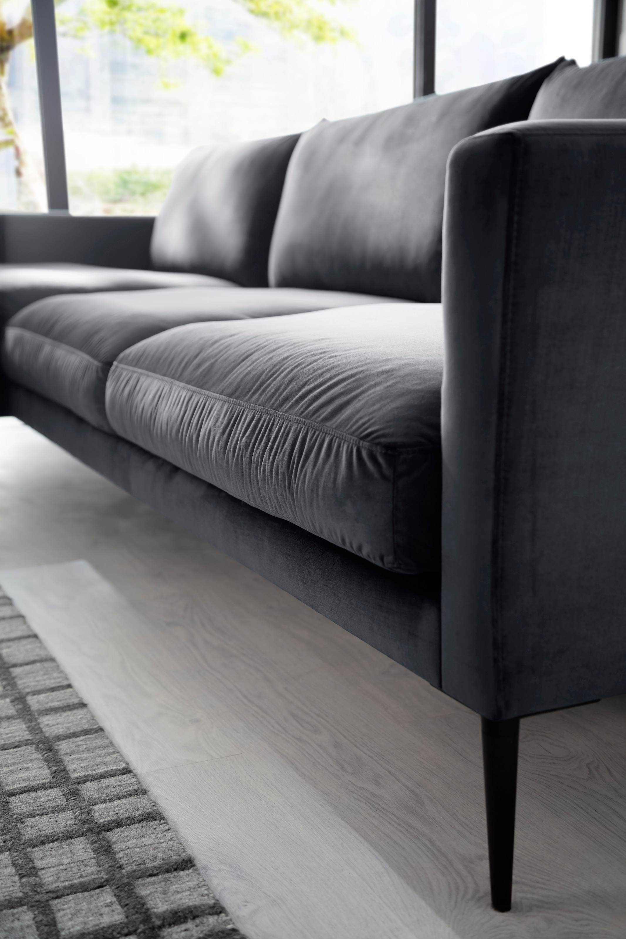 Trends by HG Polsterecke »Svea L-Form«, Recamiere rechts oder links, mit Metallfuss, frei im Raum stellbar