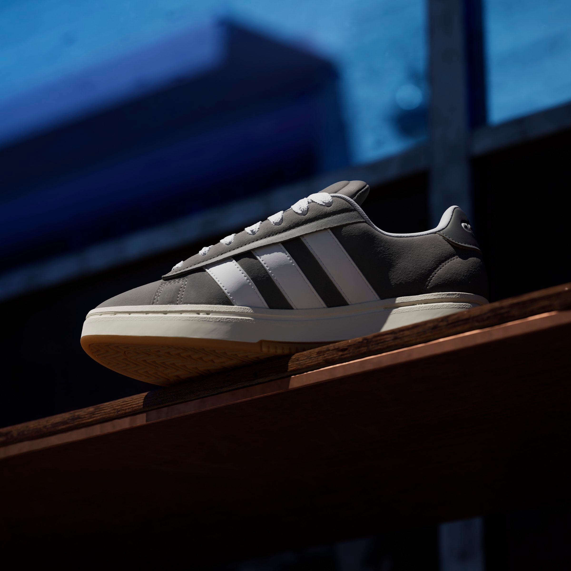 adidas Sportswear Sneaker »GRAND COURT ALPHA«, Design inspiriert vom adidas Campus 00