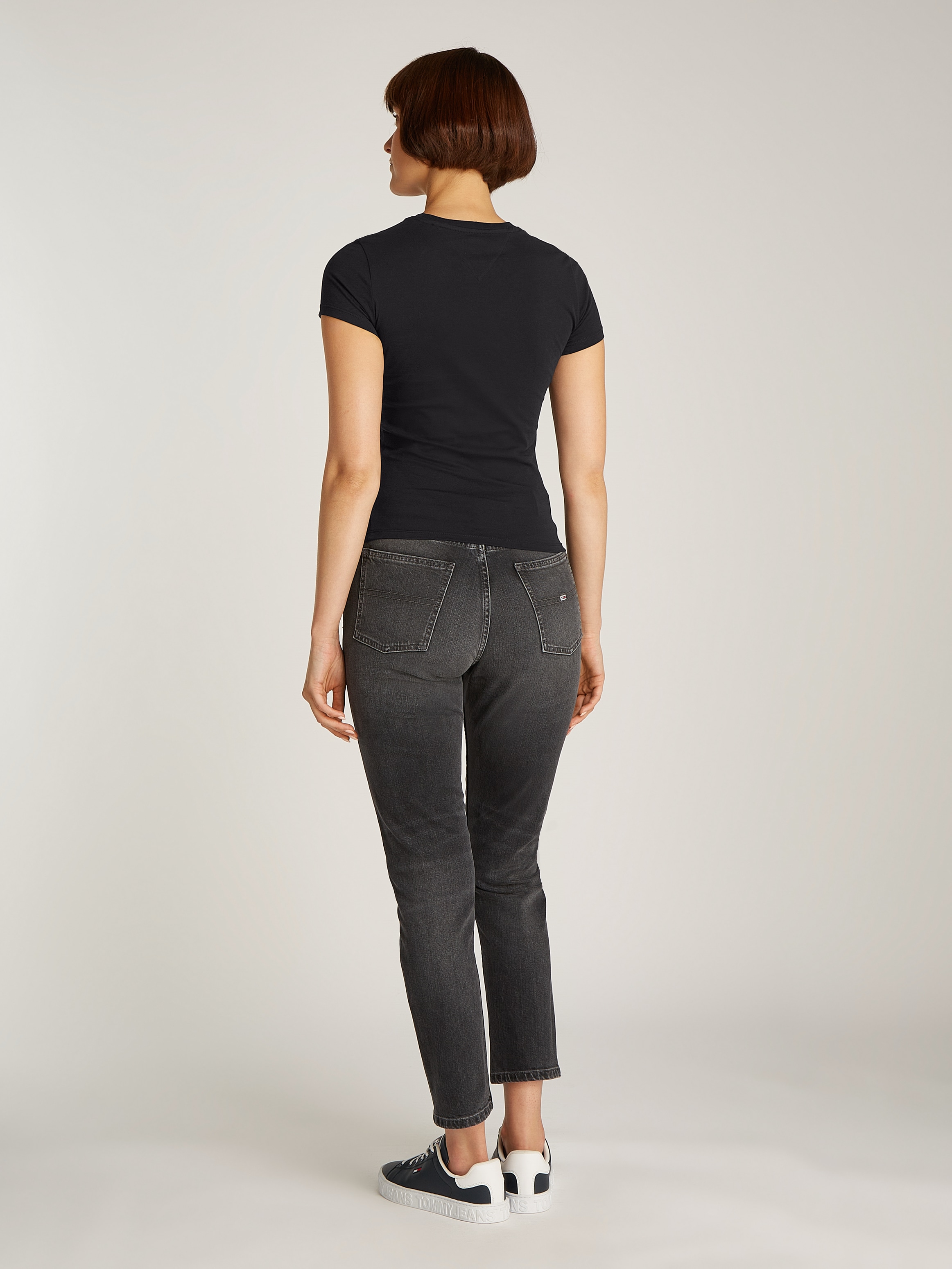 Tommy Jeans T-Shirt »TJW SLIM C-NECK TEE«, mit Logo-Stickerei