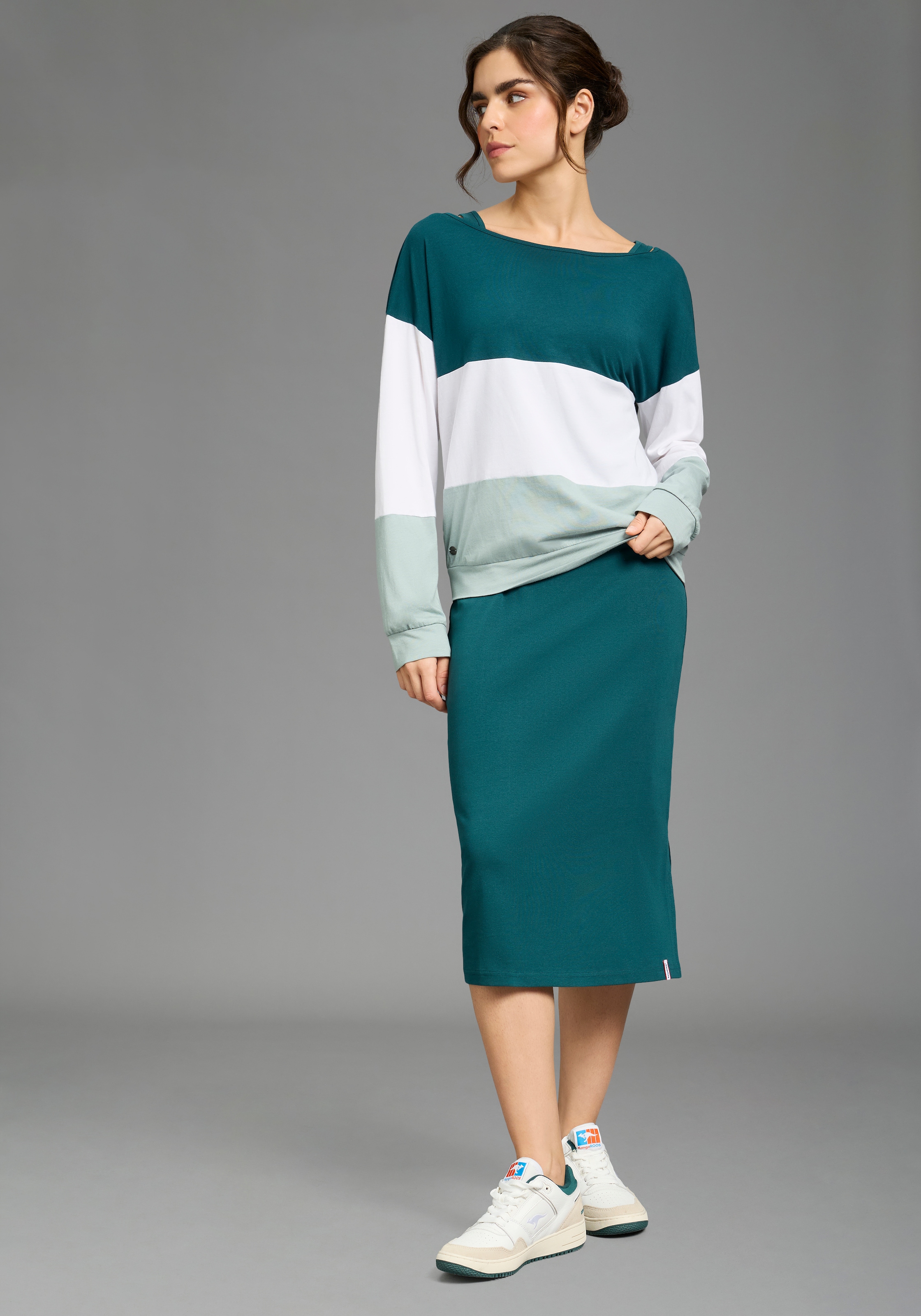 Image of KangaROOS 2-in-1-Kleid Set, 2 tlg. tlg. mit Streifenshirt im Lagenlook