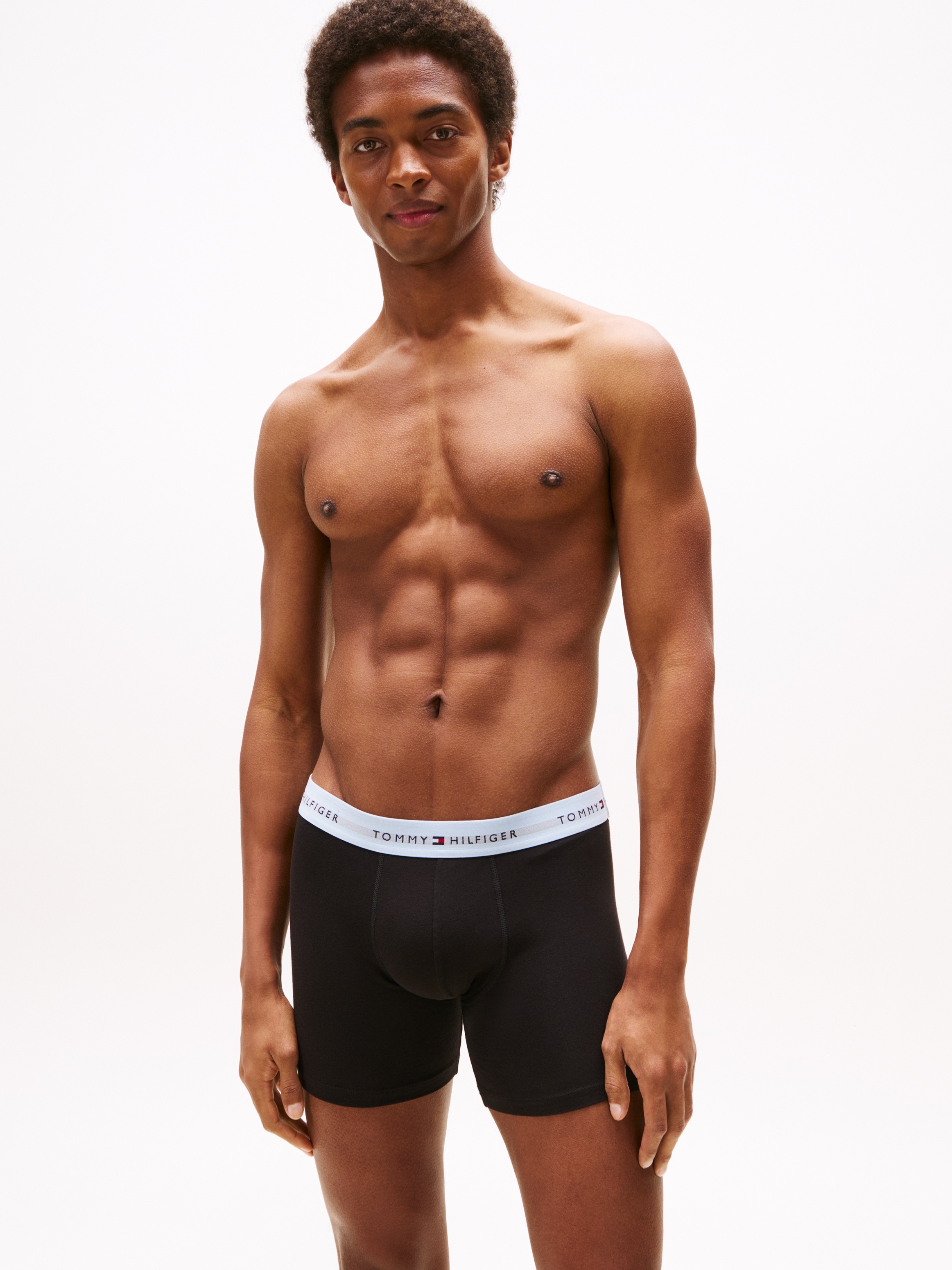 Tommy Hilfiger Underwear Boxershorts »3P BOXER BRIEF WB« Packung, 3er-Pack, 3 Stk. tlg., mit kontrastfarbenem Logobund