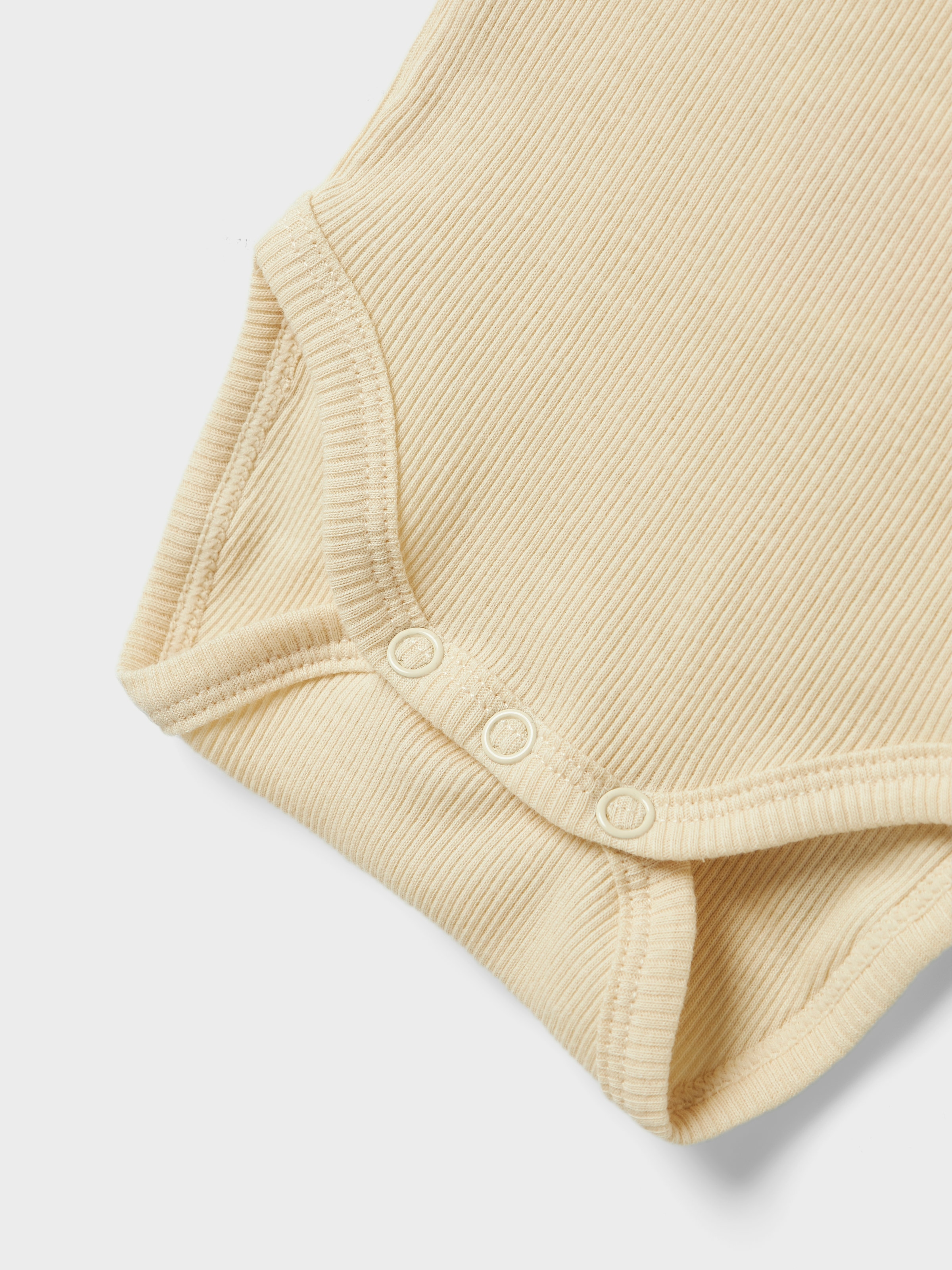 Name It Body à manches courtes »NBNBODY 3P SS SOLID RIB NOOS« Packung, 3 cuis