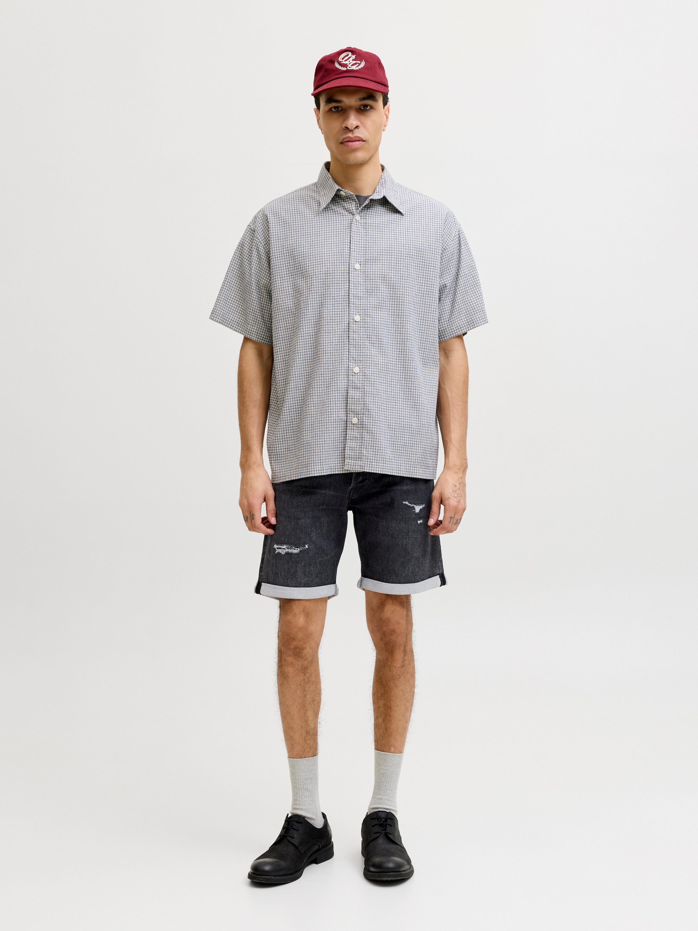Jack & Jones Short »JJIRICK JJICON I.K. SHORTS GE 066 SN«  mélange de coton avec stretch, coupe régulière, effets déchirés