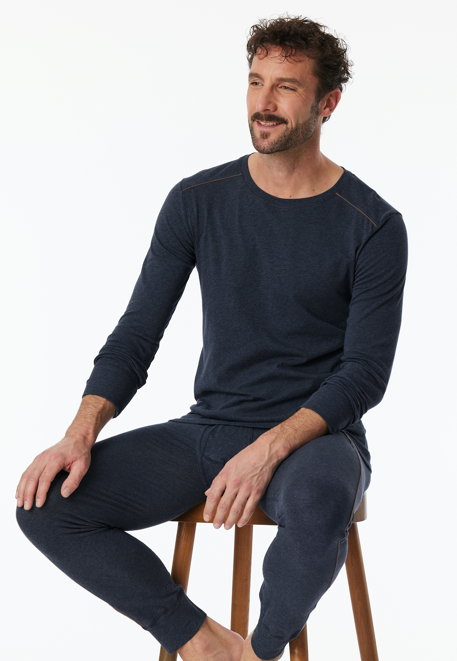 Schiesser Langarmshirt »Comfort Fit« farblich abgesetzte Nähte, langärmelig