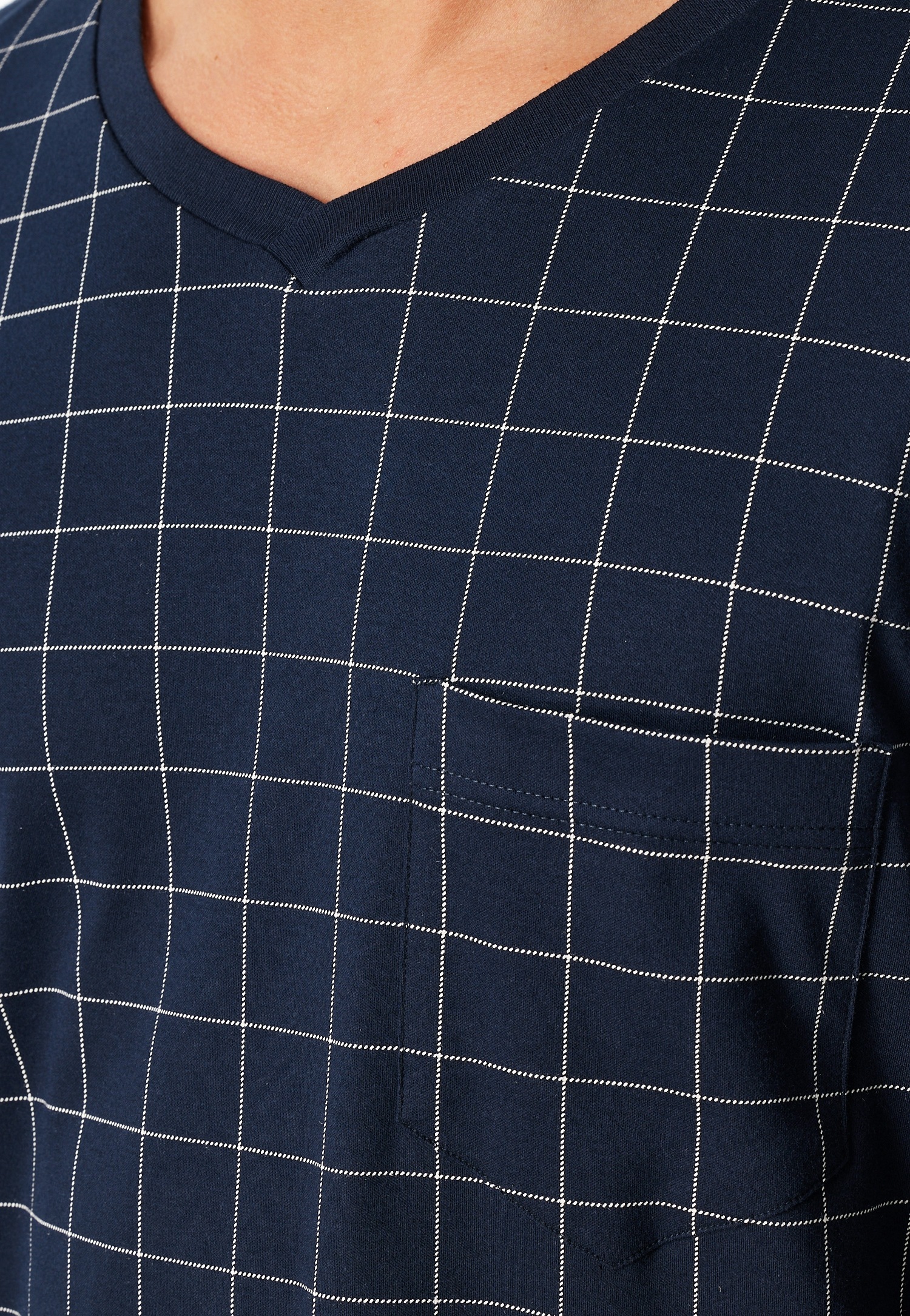 Schiesser Chemise de nuit »Fine Interlock« col en V et poche poitrine, à carreaux