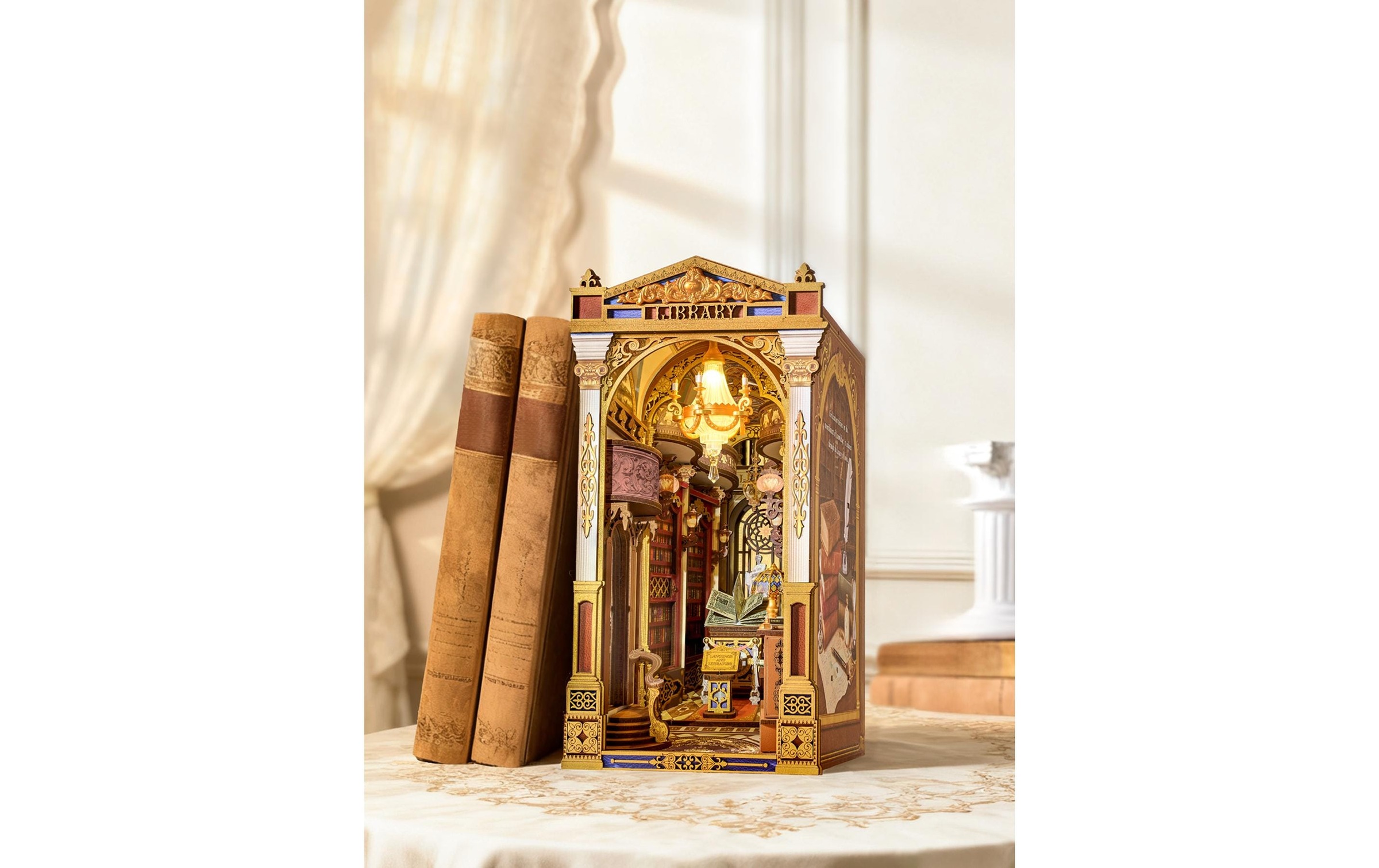 Image of Modellbausatz "Rolife Library of Wonders Holzbausatz Sperrholz 258 Teile" 258 Stk. tlg.