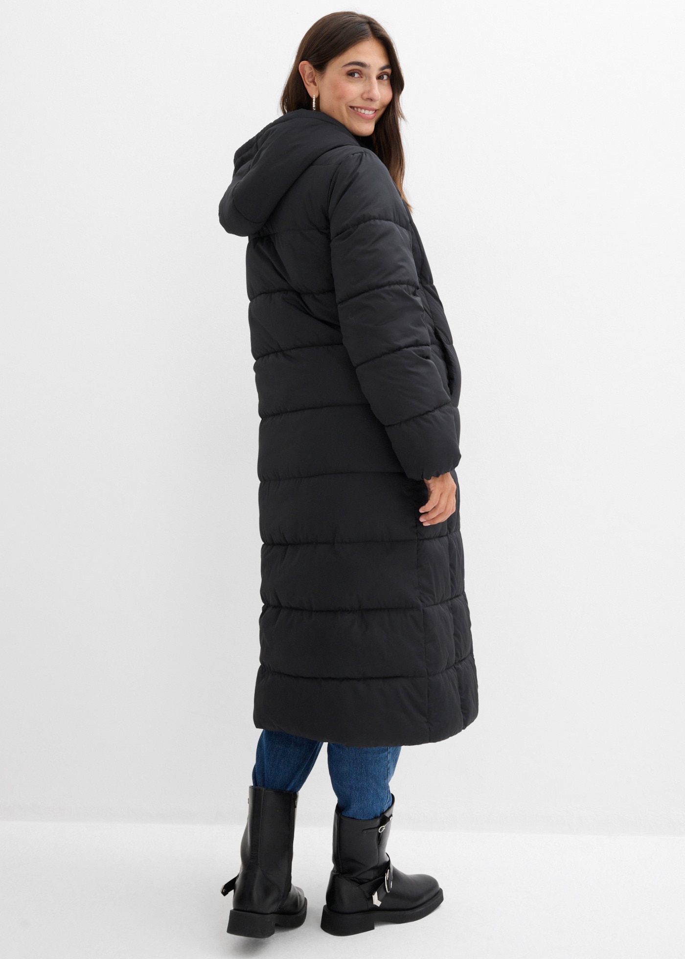 bonprix Umstandsmantel mit warmer Wattierung, in bequemer Oversize-Passform
