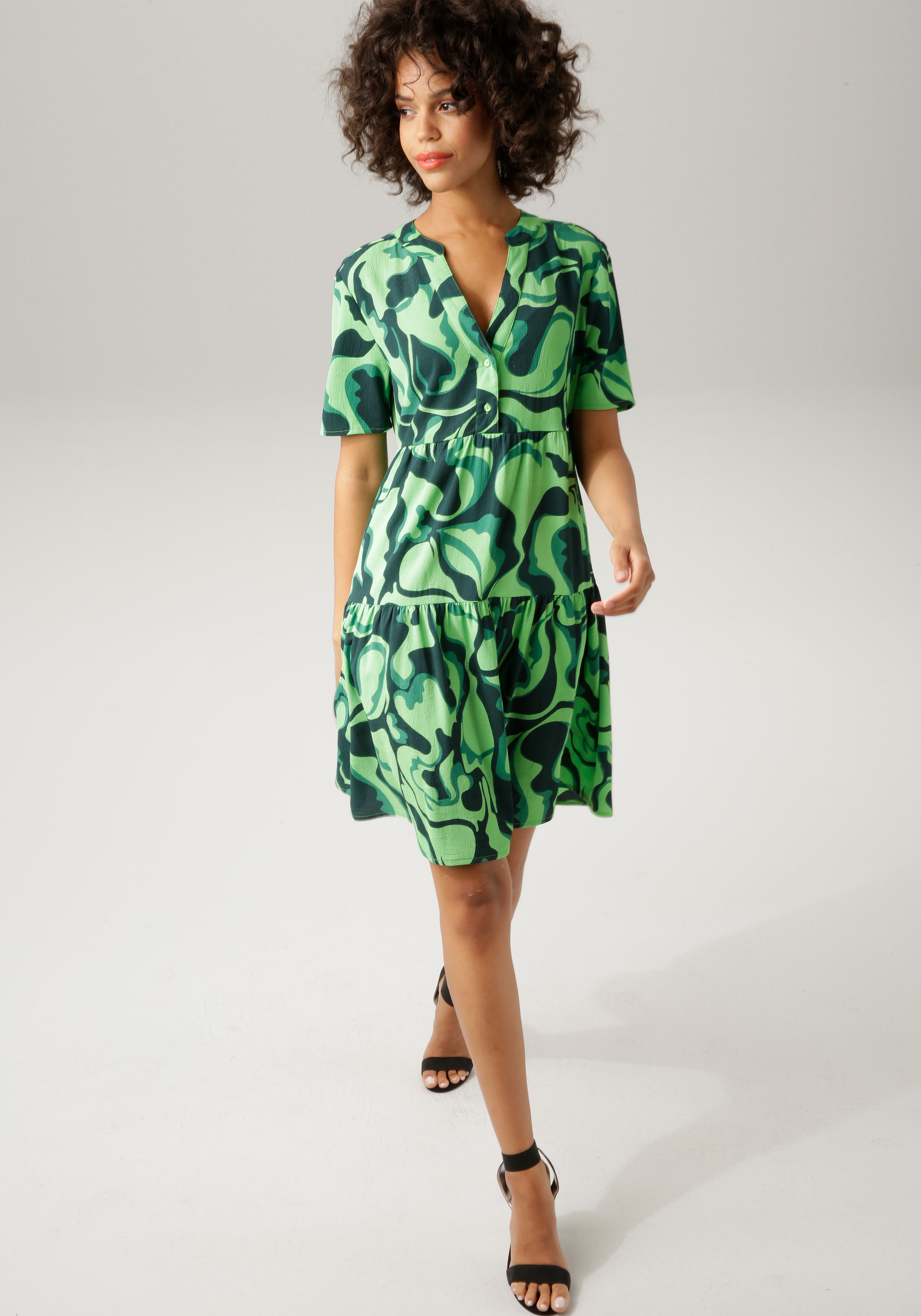 Aniston CASUAL Sommerkleid, mit farbenfrohem, graphischem Druck