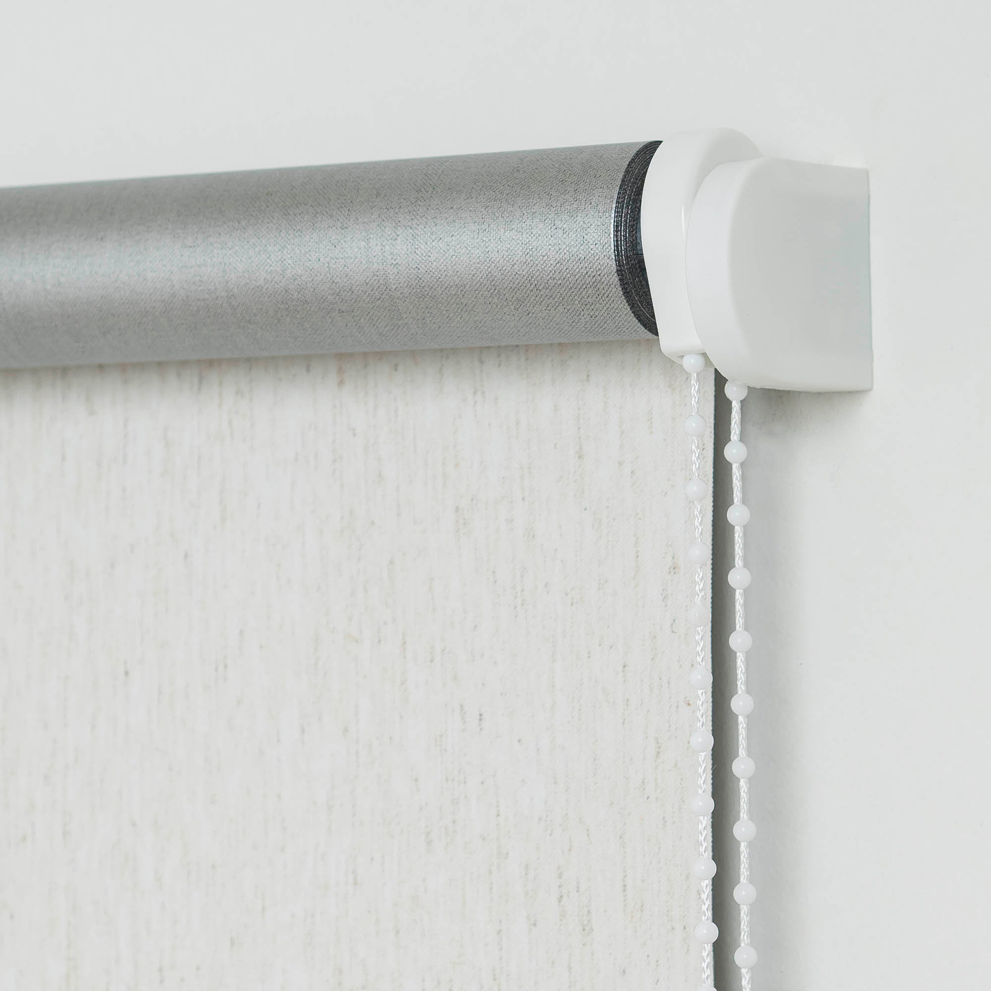 Liedeco Seitenzugrollo »Thermo«, verdunkelnd, energiesparend, mit Bohren, freihängend, Welle 36 mm stabiler Kettenzug