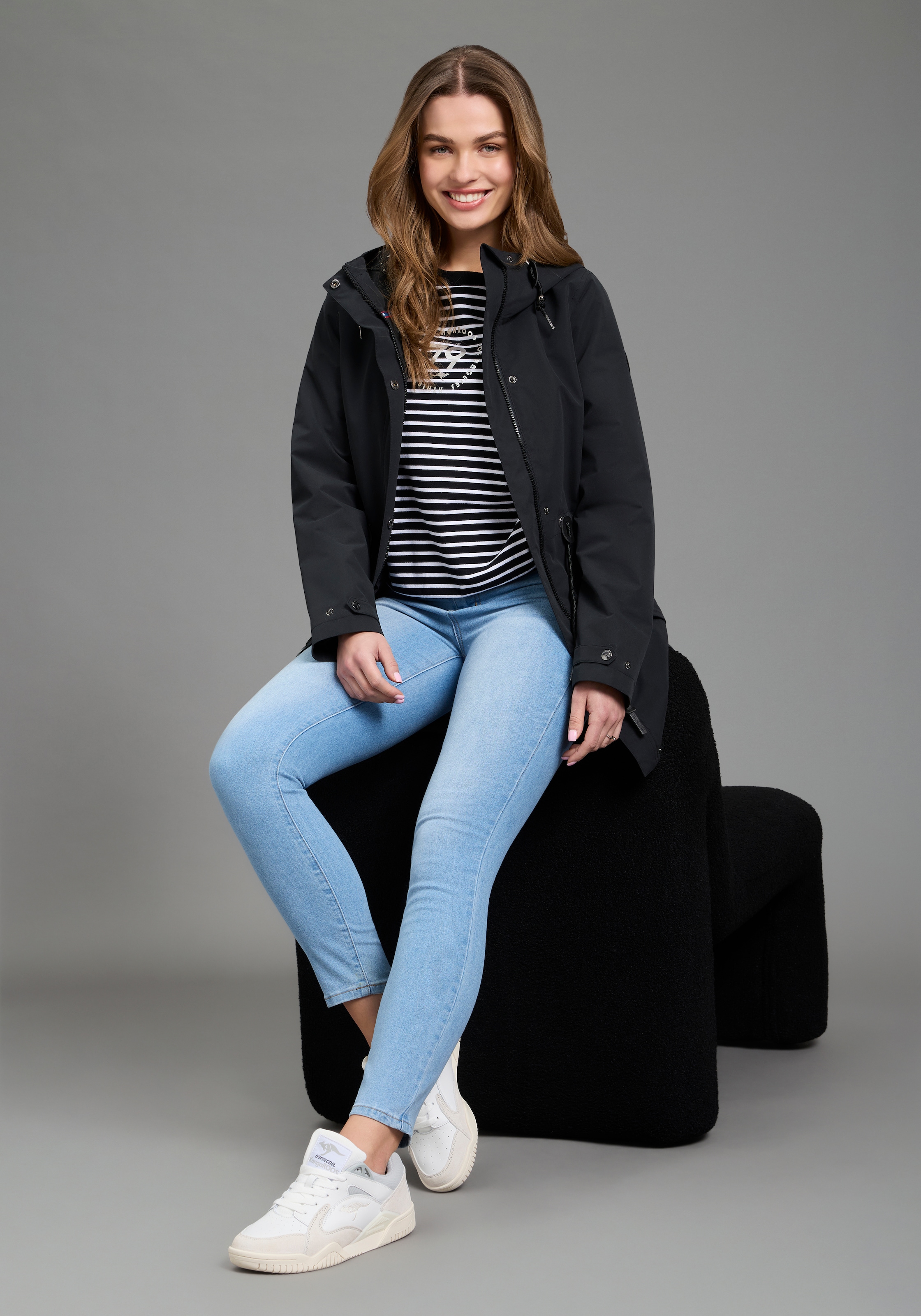 KangaROOS Veste d'extérieur mit Kapuze Übergangsjacke mit Kapuze und Kordelzug