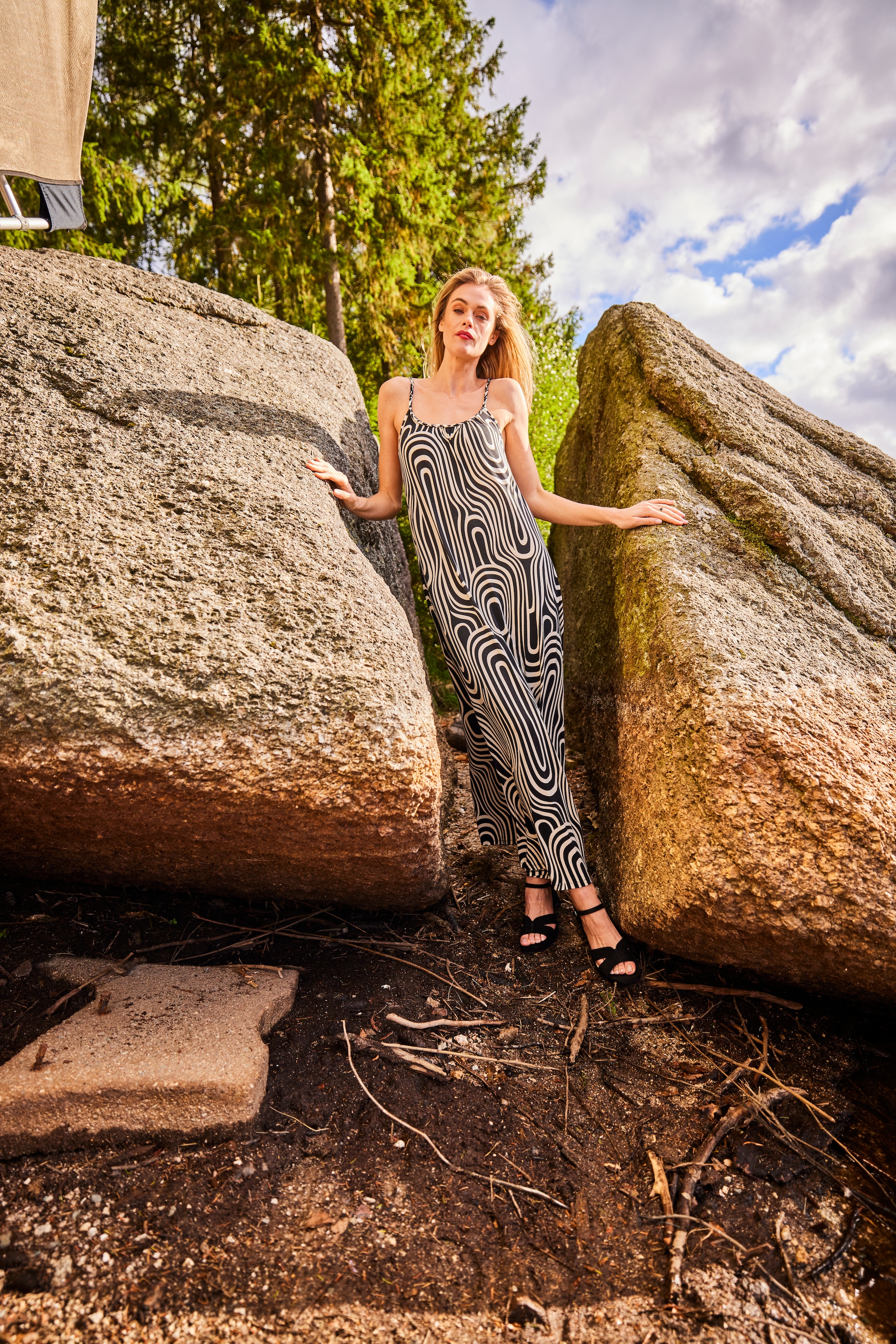 Aniston CASUAL Robe d'été Poches pour les mains mit geflochtenen Spagetti-Trägern - NEUE KOLLEKTION