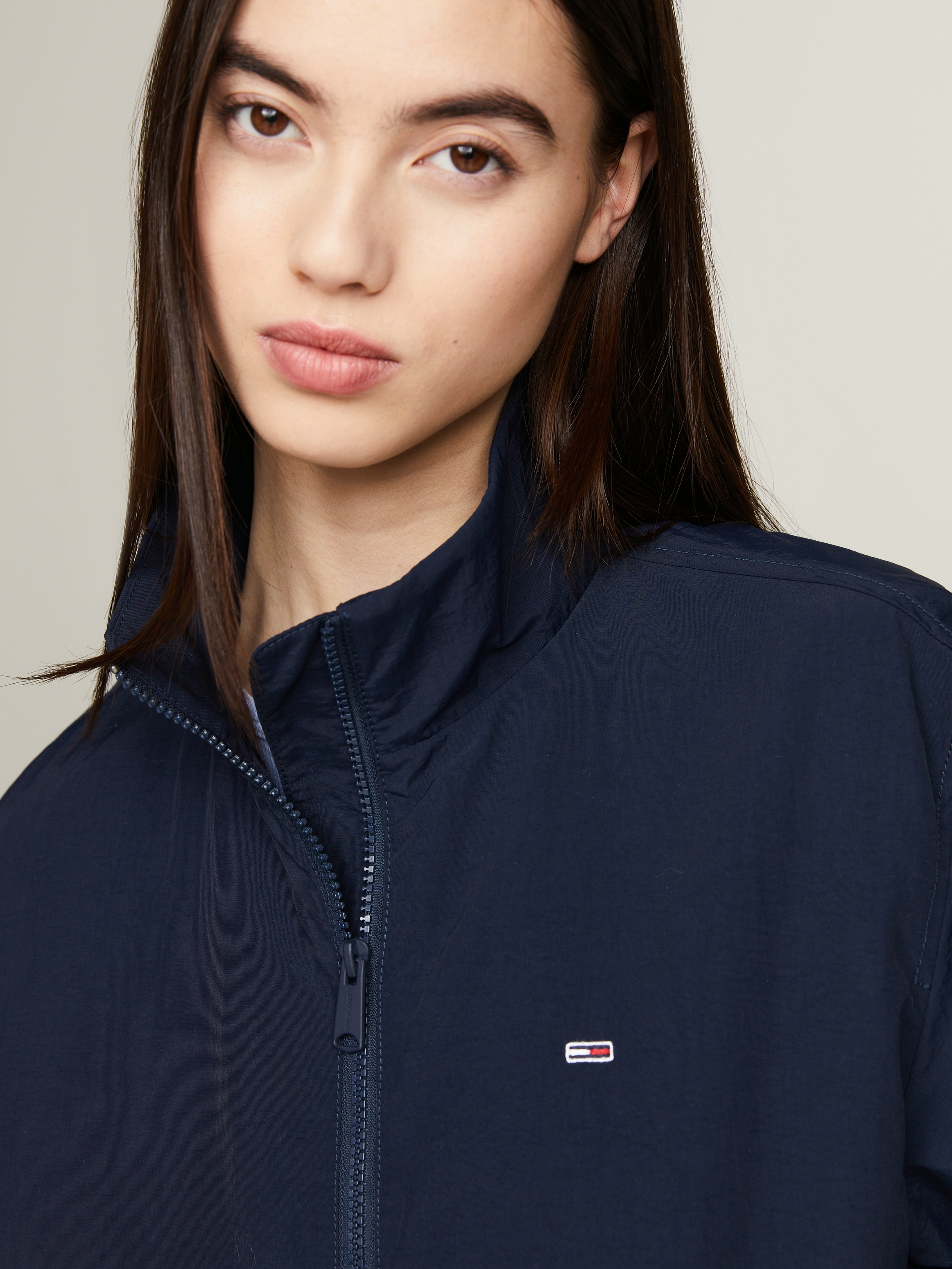 Tommy Jeans Windbreaker »TJW ESSENTIAL JACKET«, mit Stehkragen