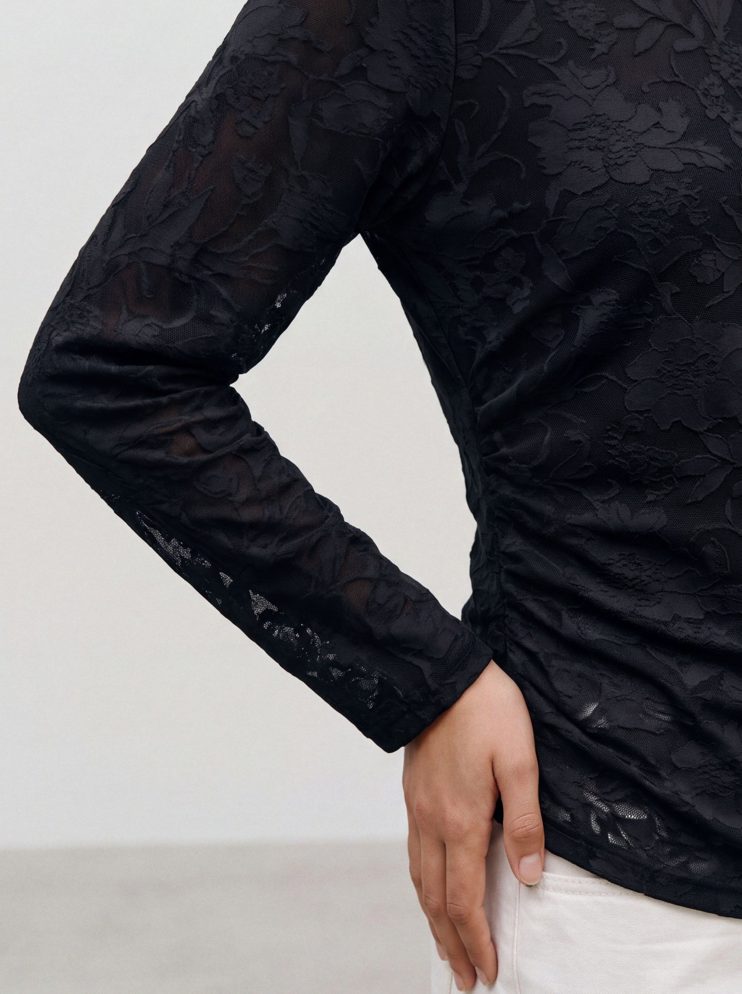 Vero Moda T-shirt à manches longues »VMLAYLA LS GATHERING TOP JRS NOOS« mélange de matériaux, coupe régulière