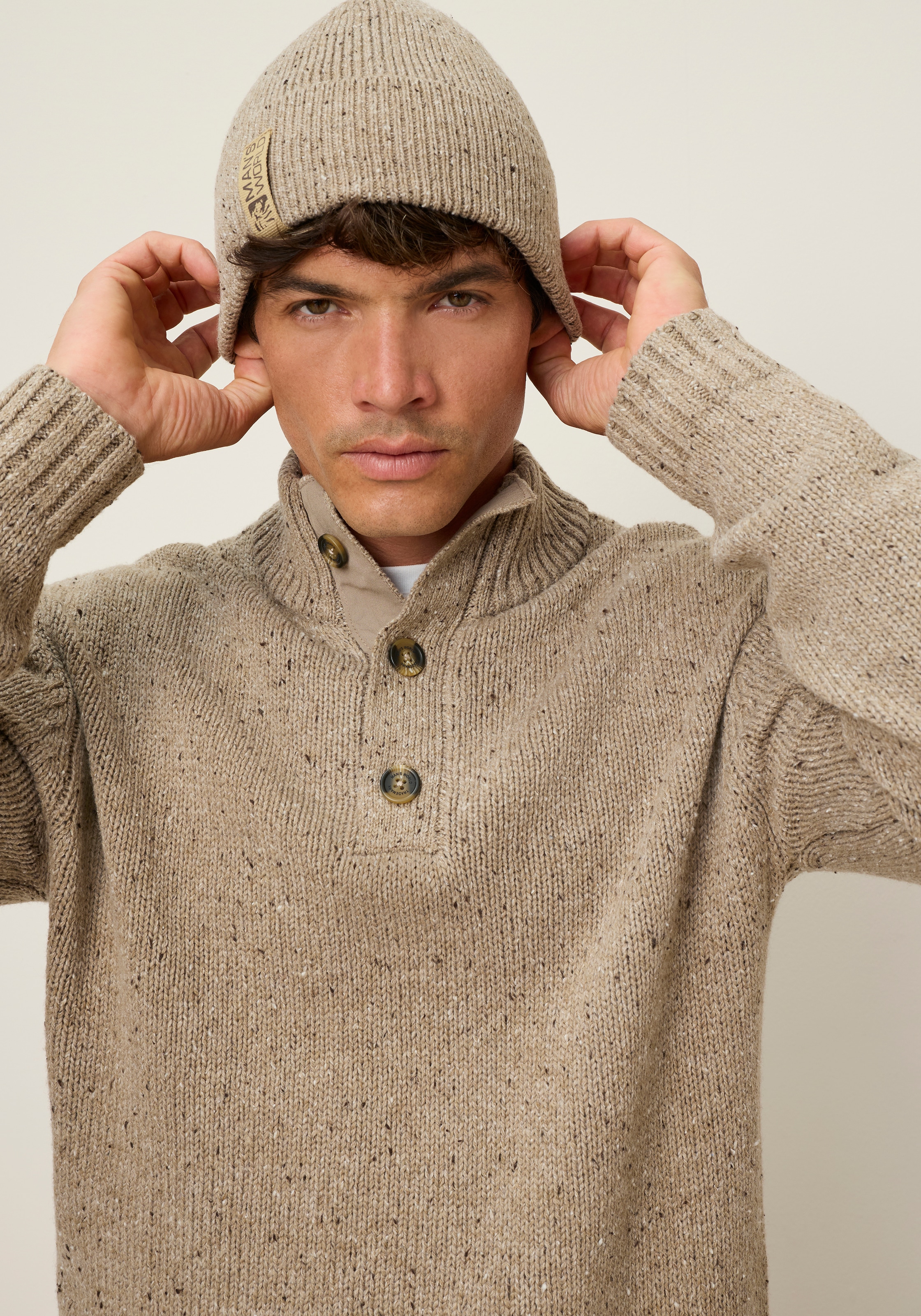 Man's World Troyer »Neue Kollektion! Melange Garn mit farbigen Akzenten« mit Langarm, aus Strick mit Baumwolle, Regular Fit