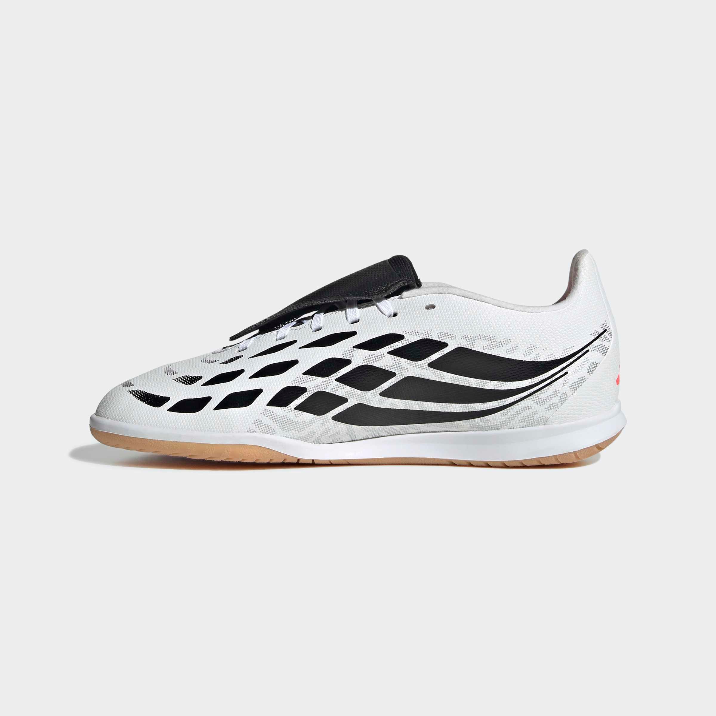 adidas Performance Chaussure de football »PREDATOR CLUB SALA KIDS , UMSCHLAGBARE ZUNGE«  pour sol de salle, pour adolescents et enfants