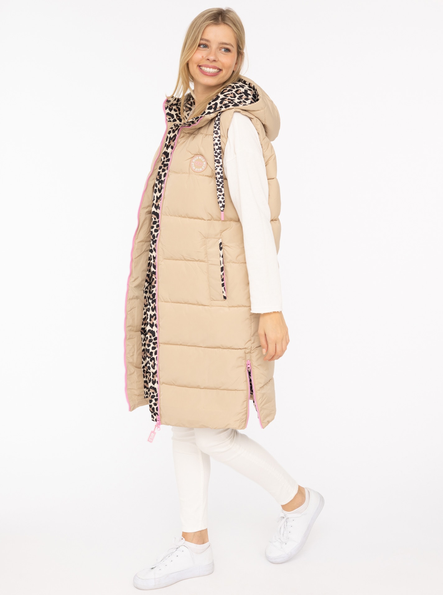 Zwillingsherz Steppweste »"Wild Hearts"«, Leo-Muster, Taschen seitlich, modisch, Doppel-Zipper, extra lang