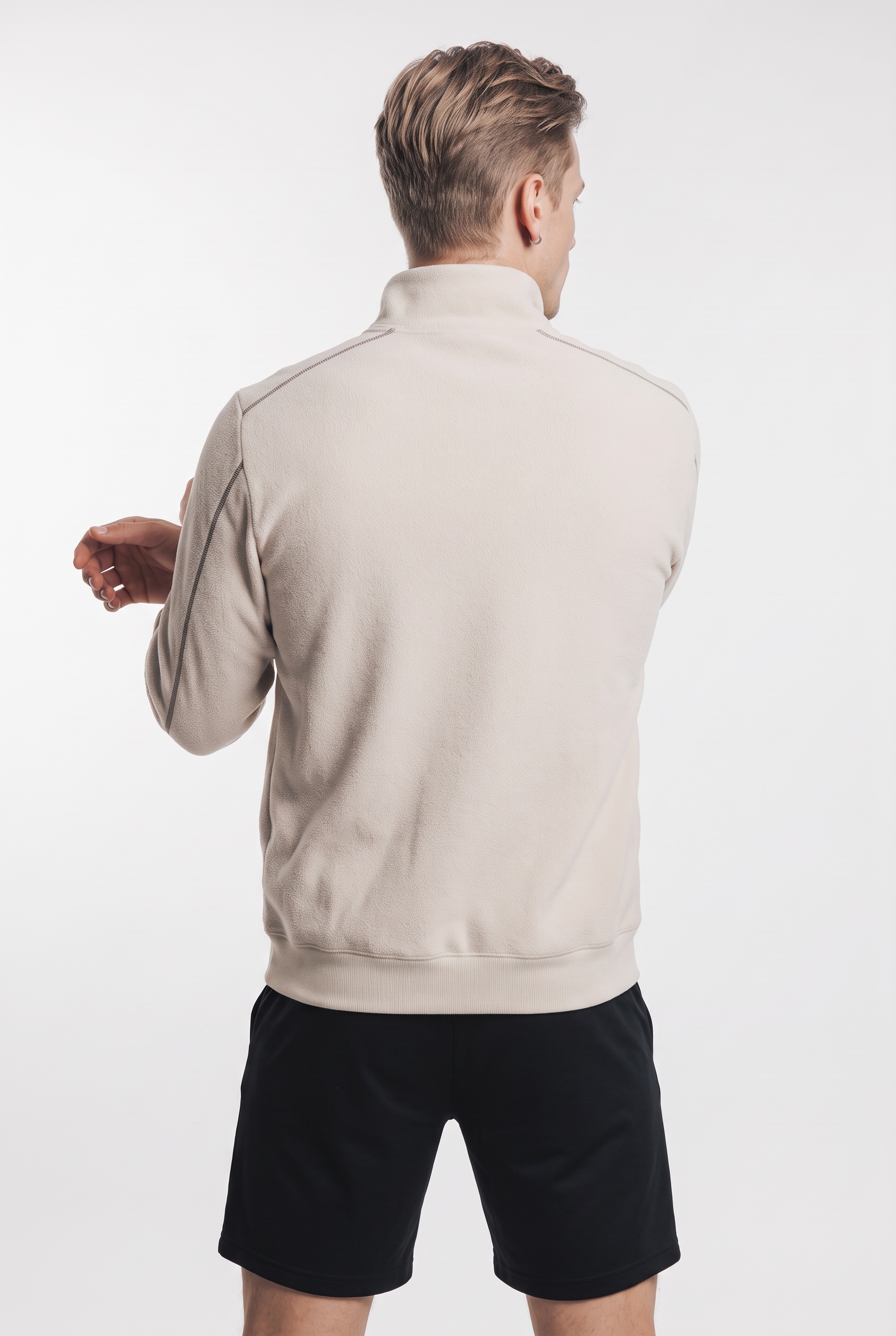 PUMA Veste d'entraînement »ESS ELEVATED RELAXED WINTERIZED TRACK JACKET« sans capuche avec poches fendues, coupe décontractée