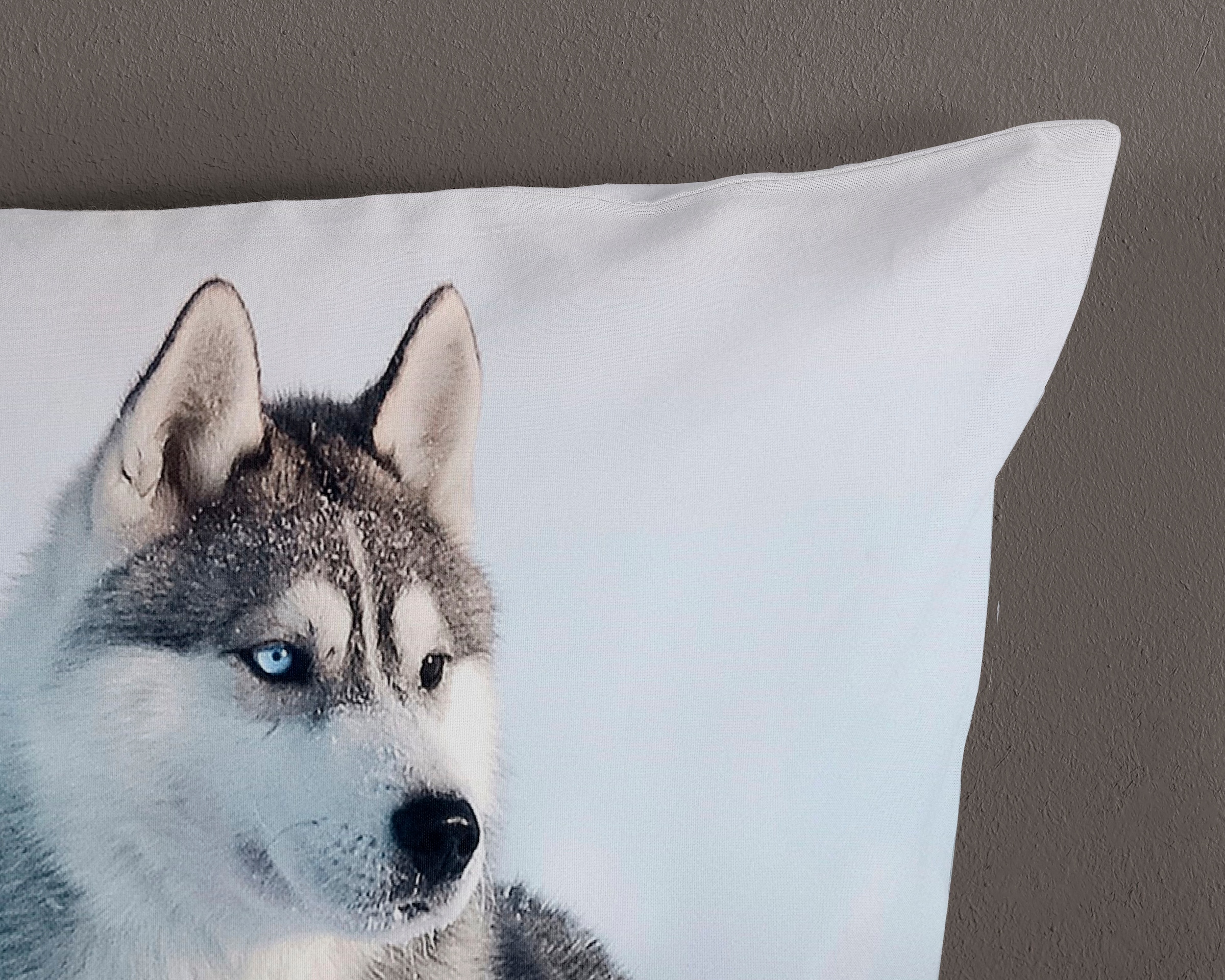 good morning Wendebettwäsche »Sachar«, Baumwolle, 135x200, Reissverschluss, Wendeoptik, Winter, Husky, Blau