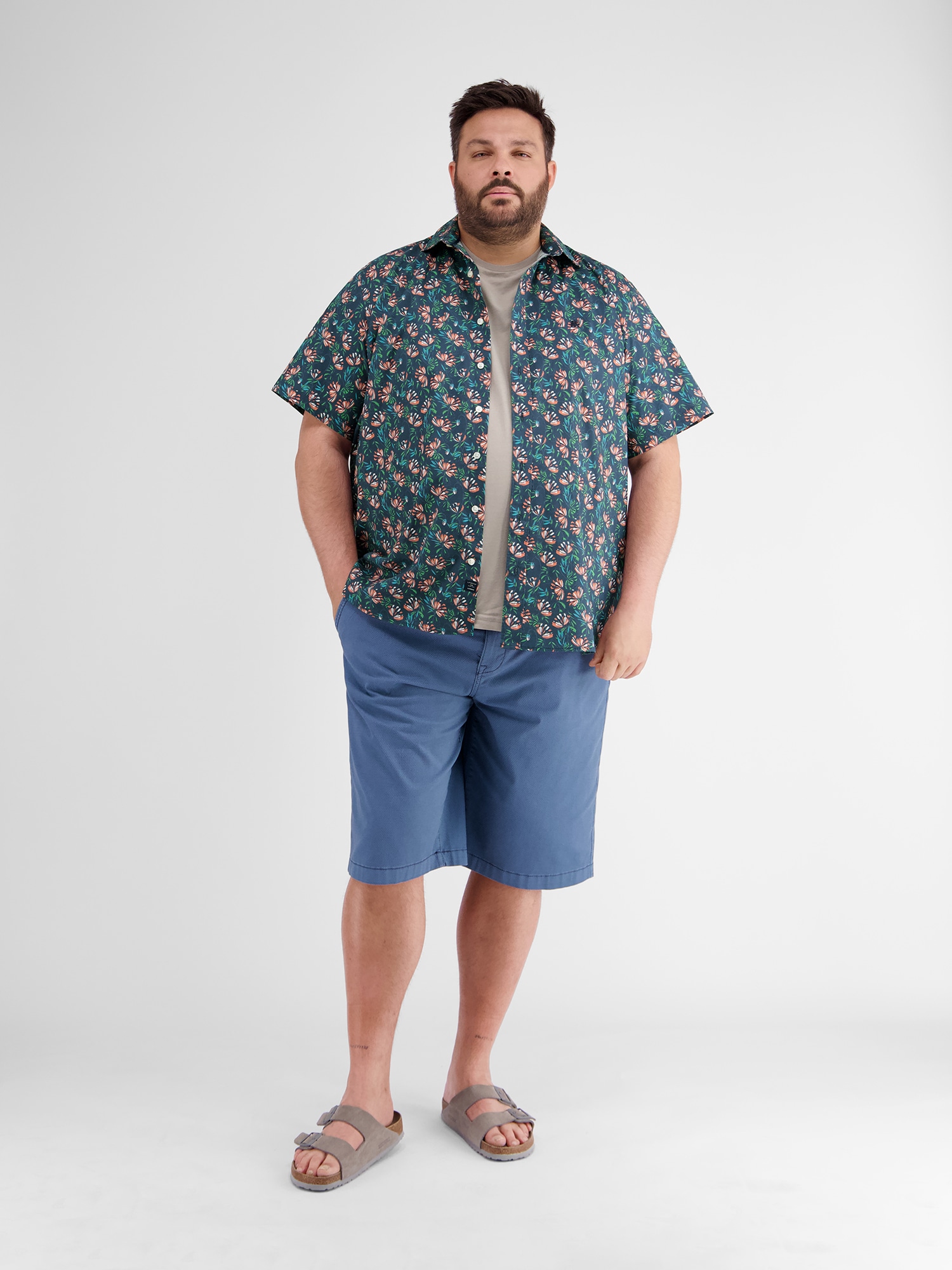 LERROS Chemise à manches courtes »Floral gemustertes Halbarmhemd in Übergrössen«