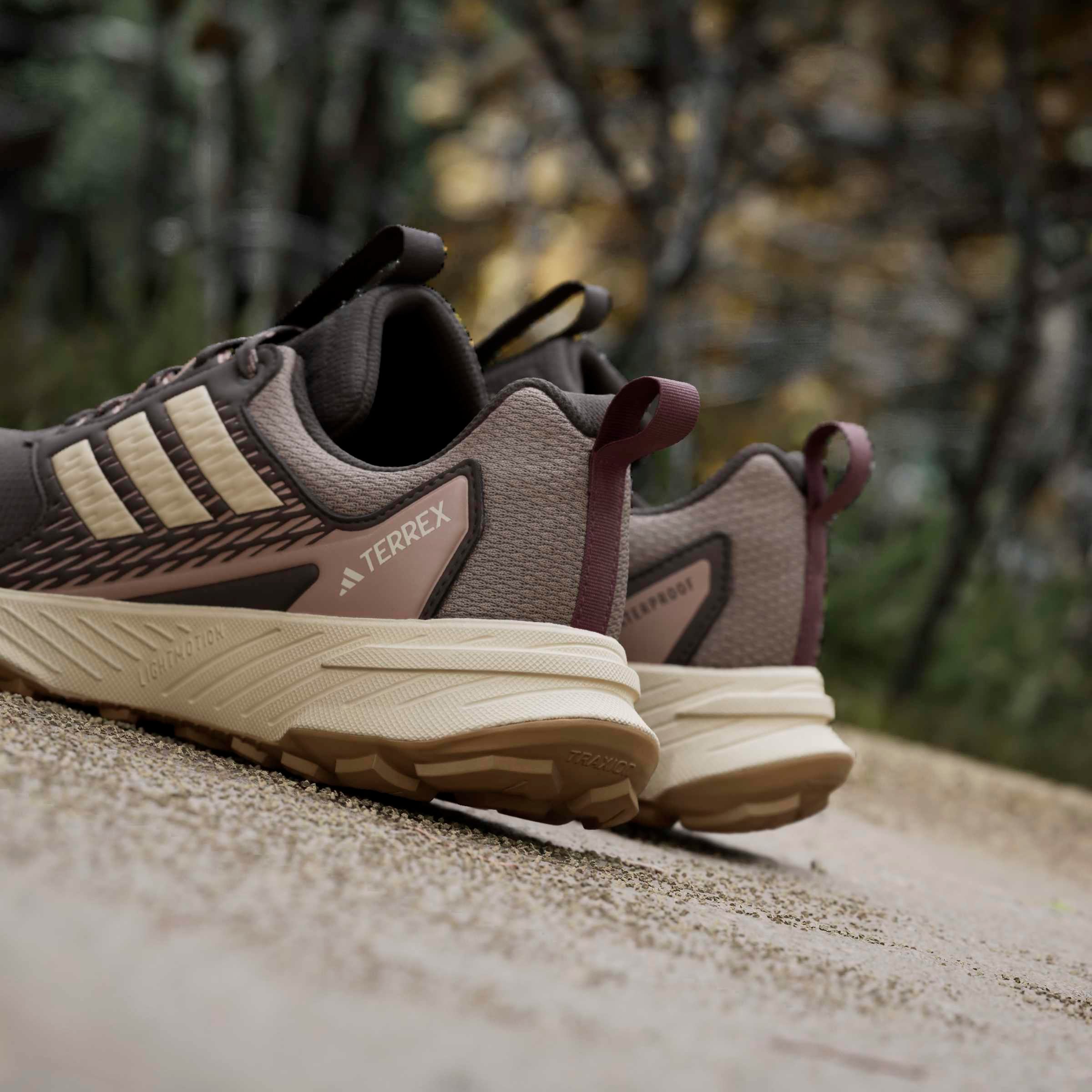 adidas TERREX Chaussures de trail »TRACEFINDER 2 CLIMAPROOF«  chauffant