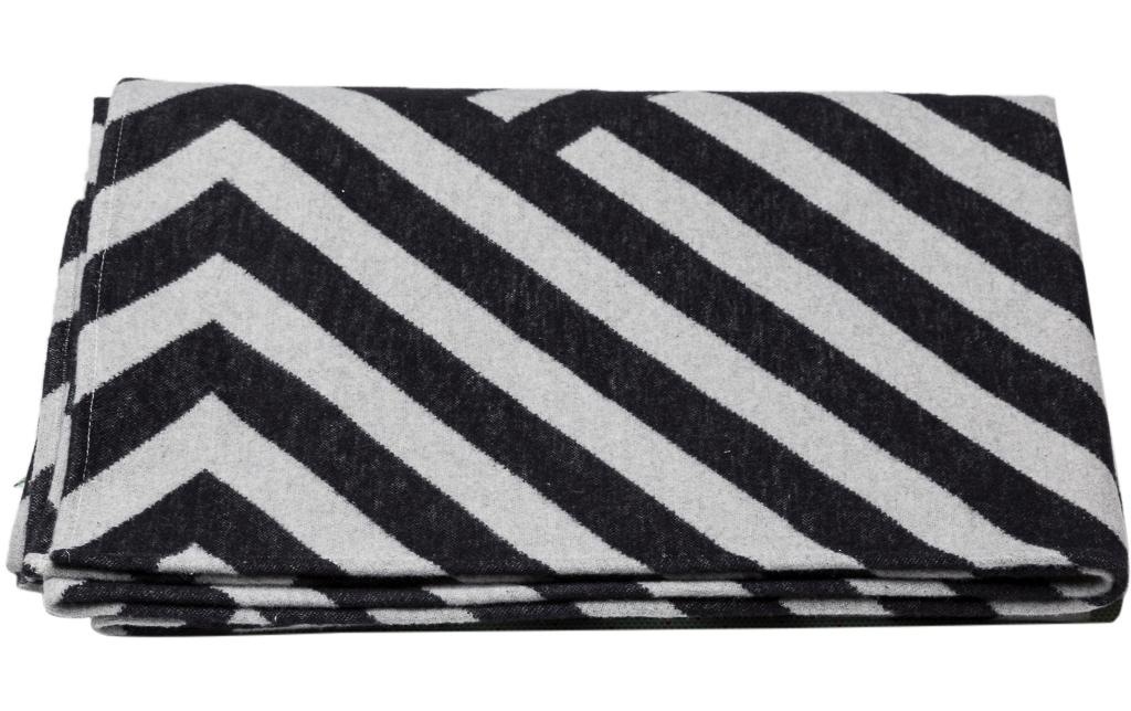 Image of DAVID FUSSENEGGER Wohndecke »Luca Grafik« bei Ackermann Versand Schweiz