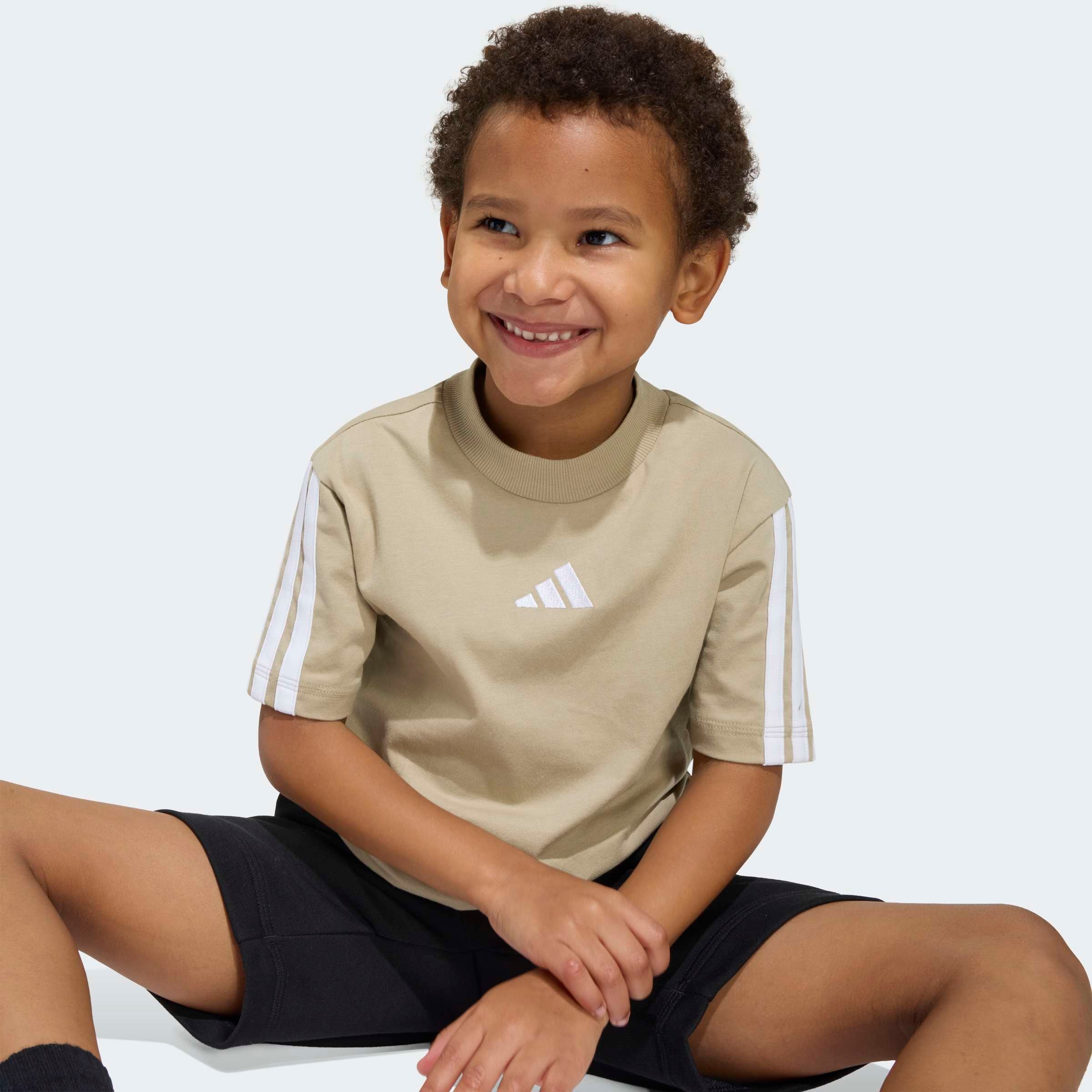 adidas Sportswear T-shirt »ESSENTIALS KIDS« sportlicher Stil, Kurzarm, ohne Verschluss, Rundhalsausschnitt