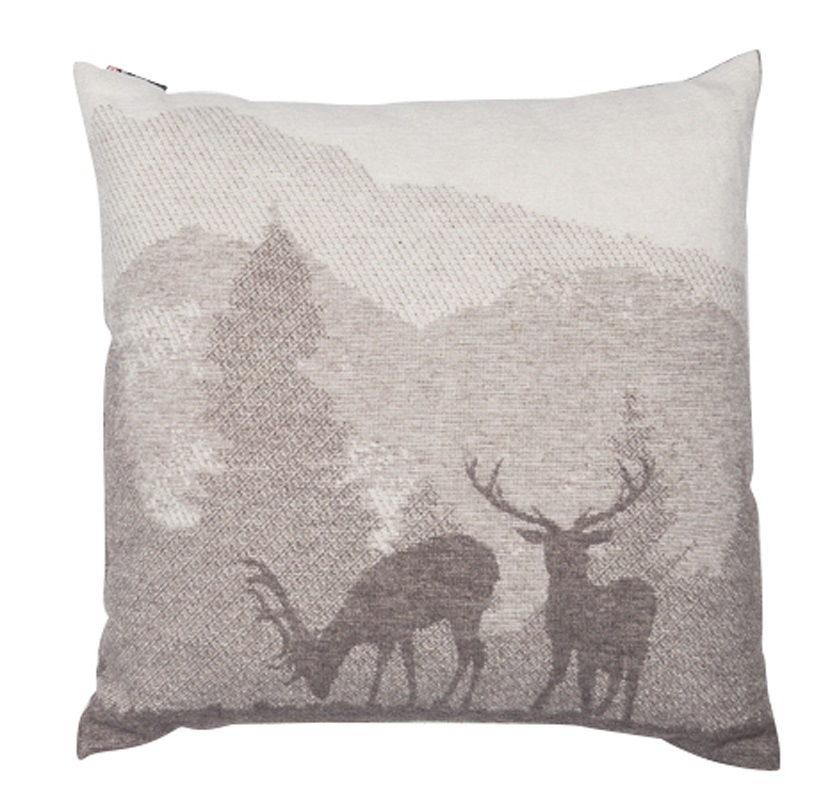 Image of DAVID FUSSENEGGER Kissenbezug, (1 St.), mit Hirschmotiv bei Ackermann Versand Schweiz