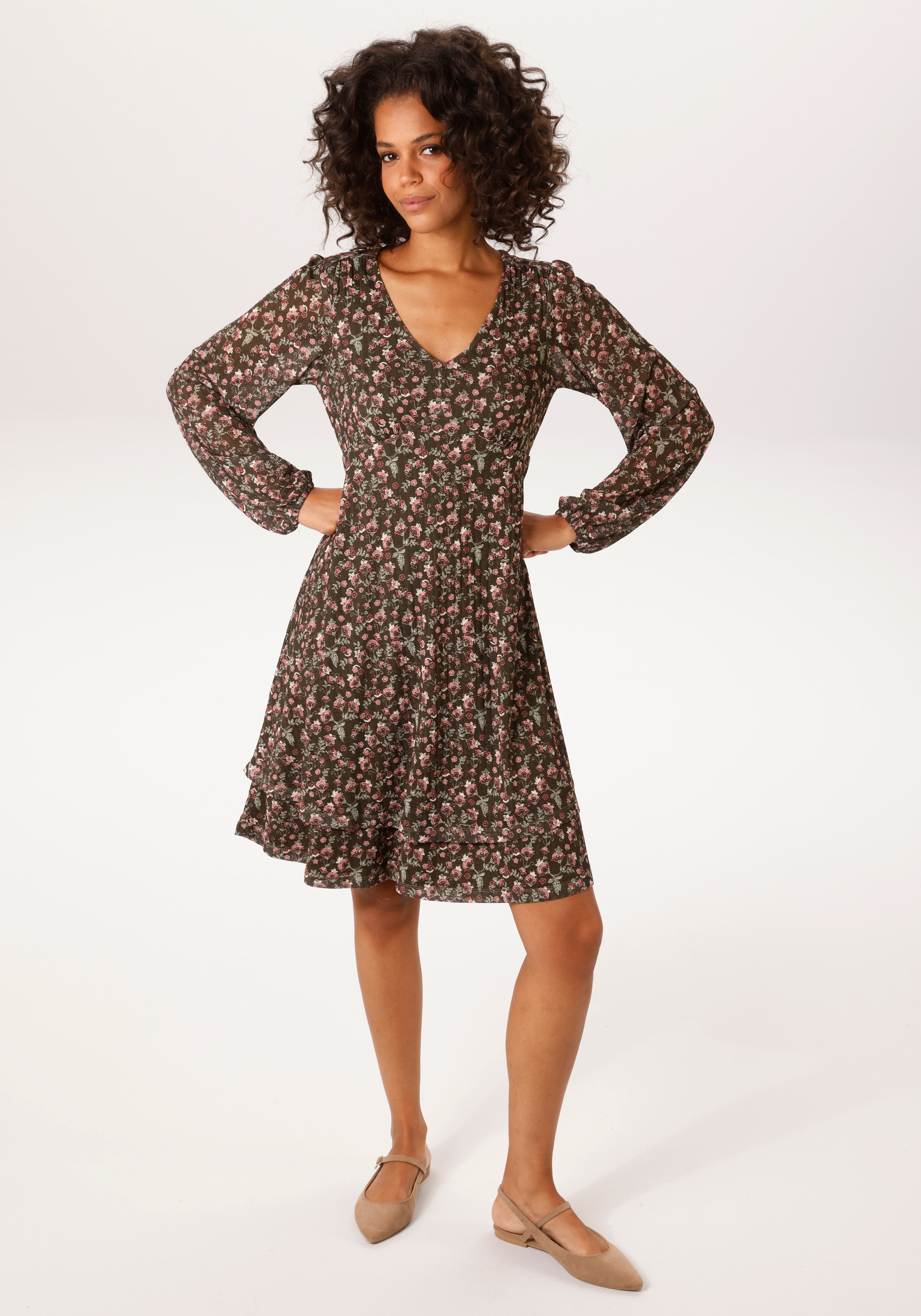 Image of Aniston CASUAL Minikleid mit romantischen Blümchen bedruckt