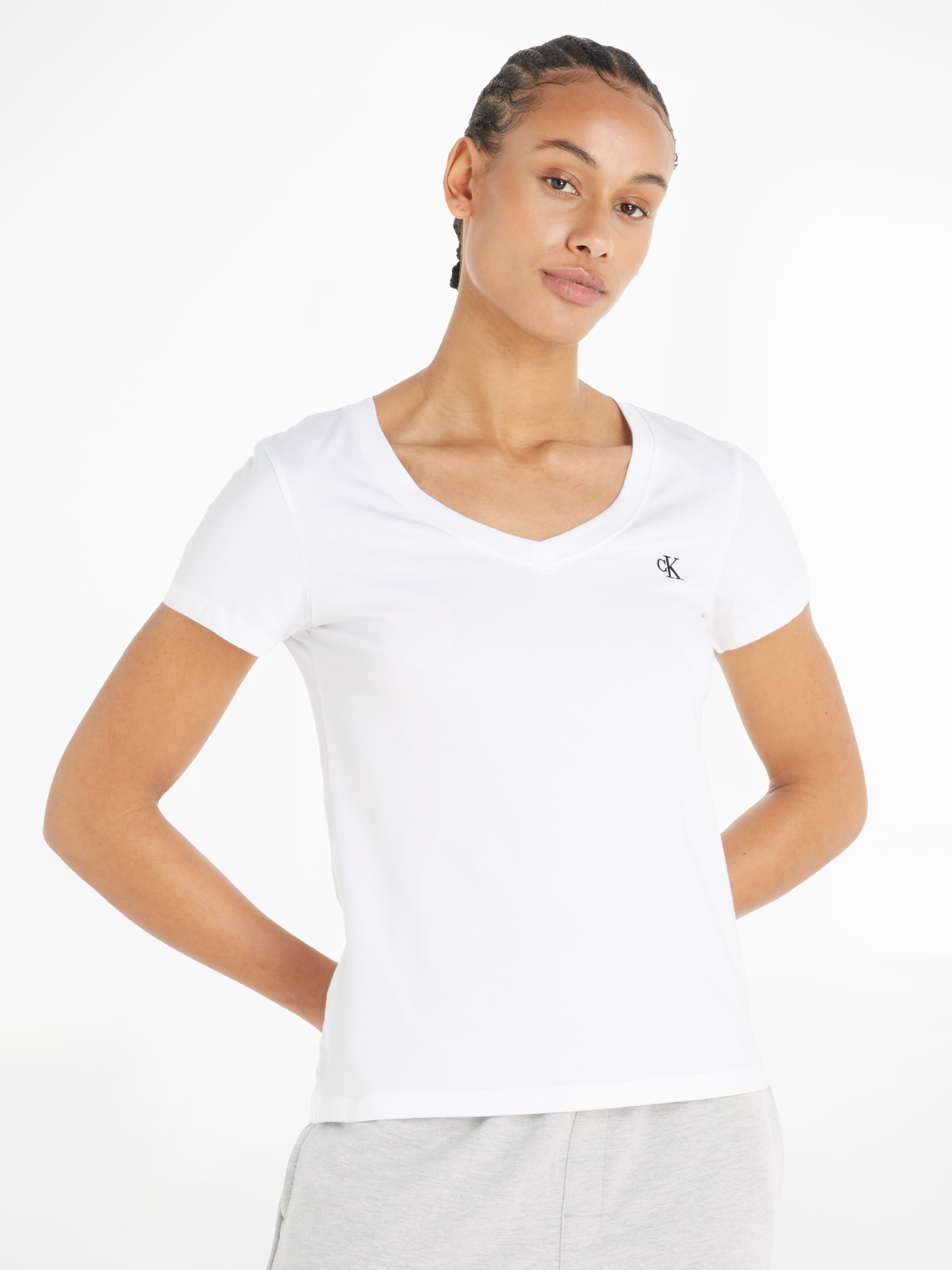 V-Shirt »CK EMBROIDERY STRETCH V-NECK«, mit kleiner Calvin Klein Logo-Stickerei auf...
